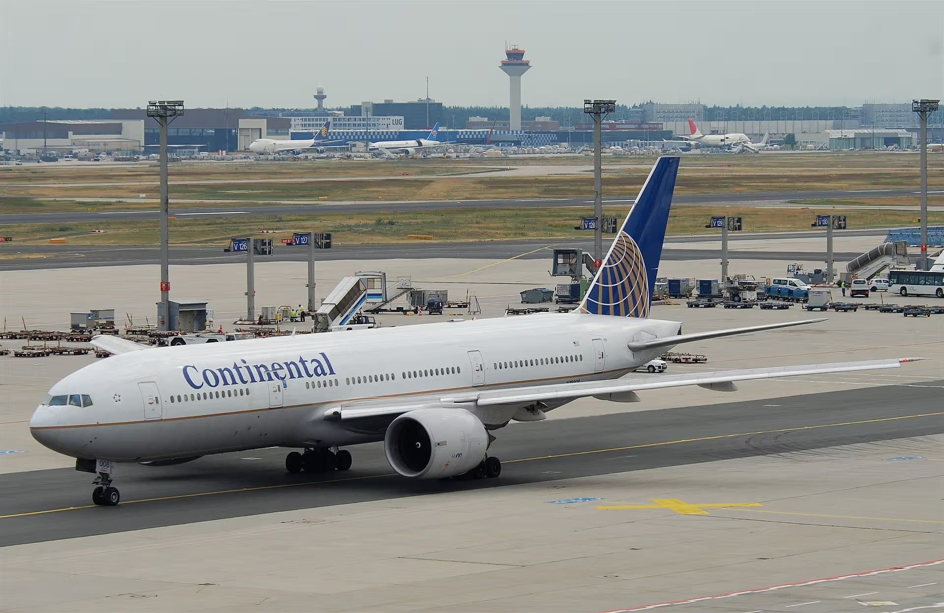 N78008 — Boeing
