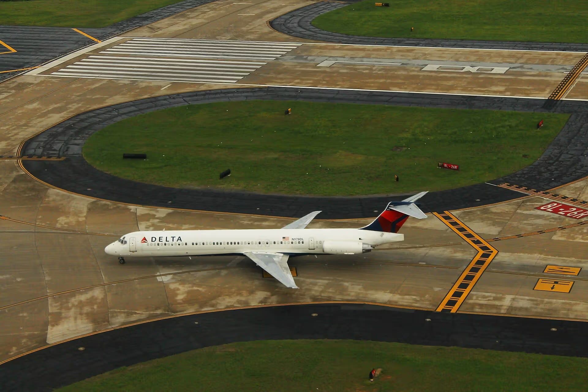 N978DL — Aircraft