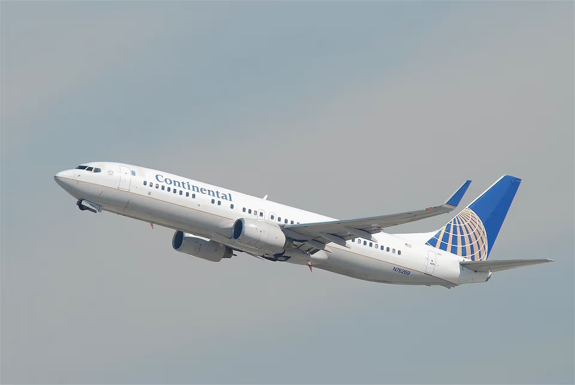 N76269 — Boeing