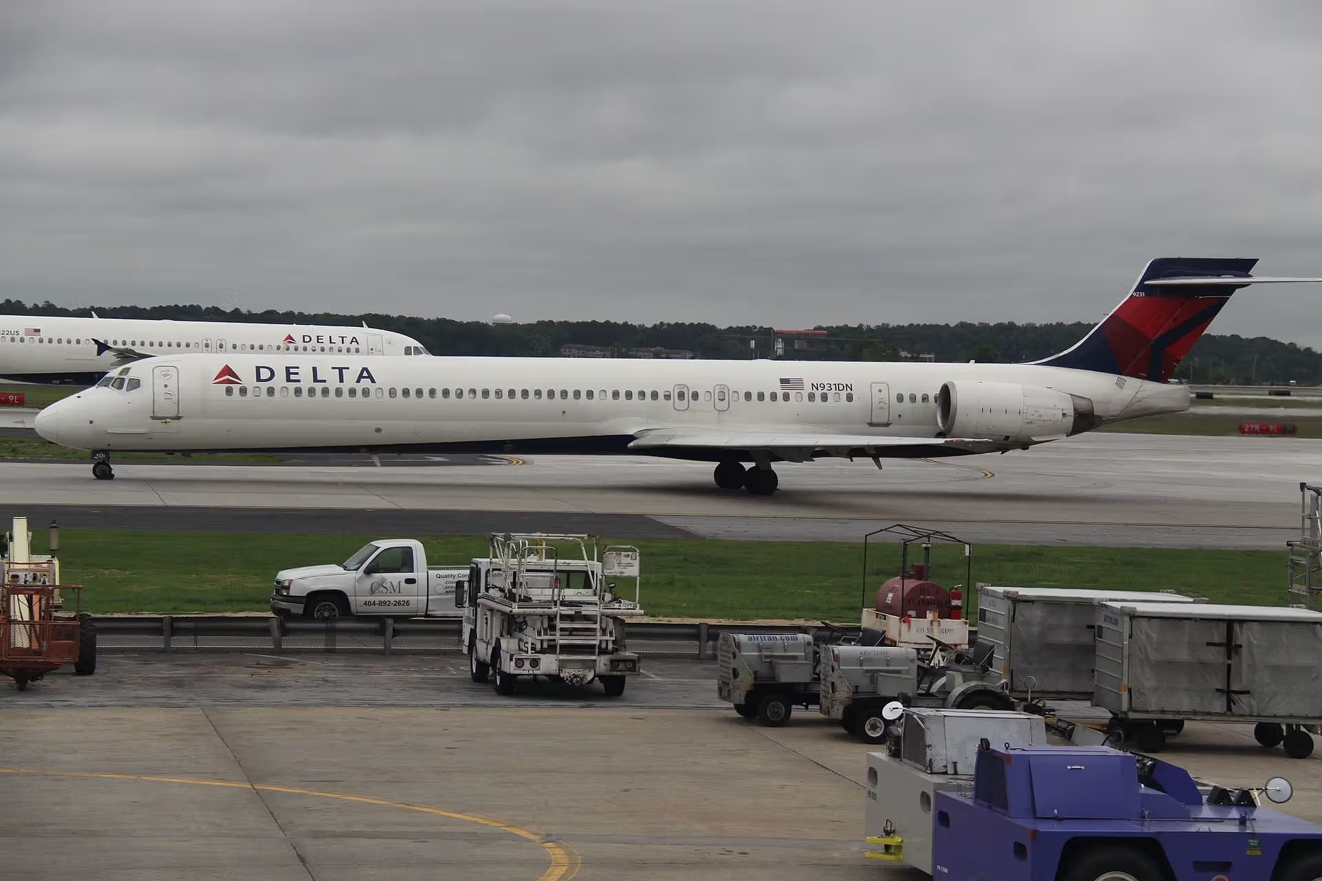 N931DN — Douglas