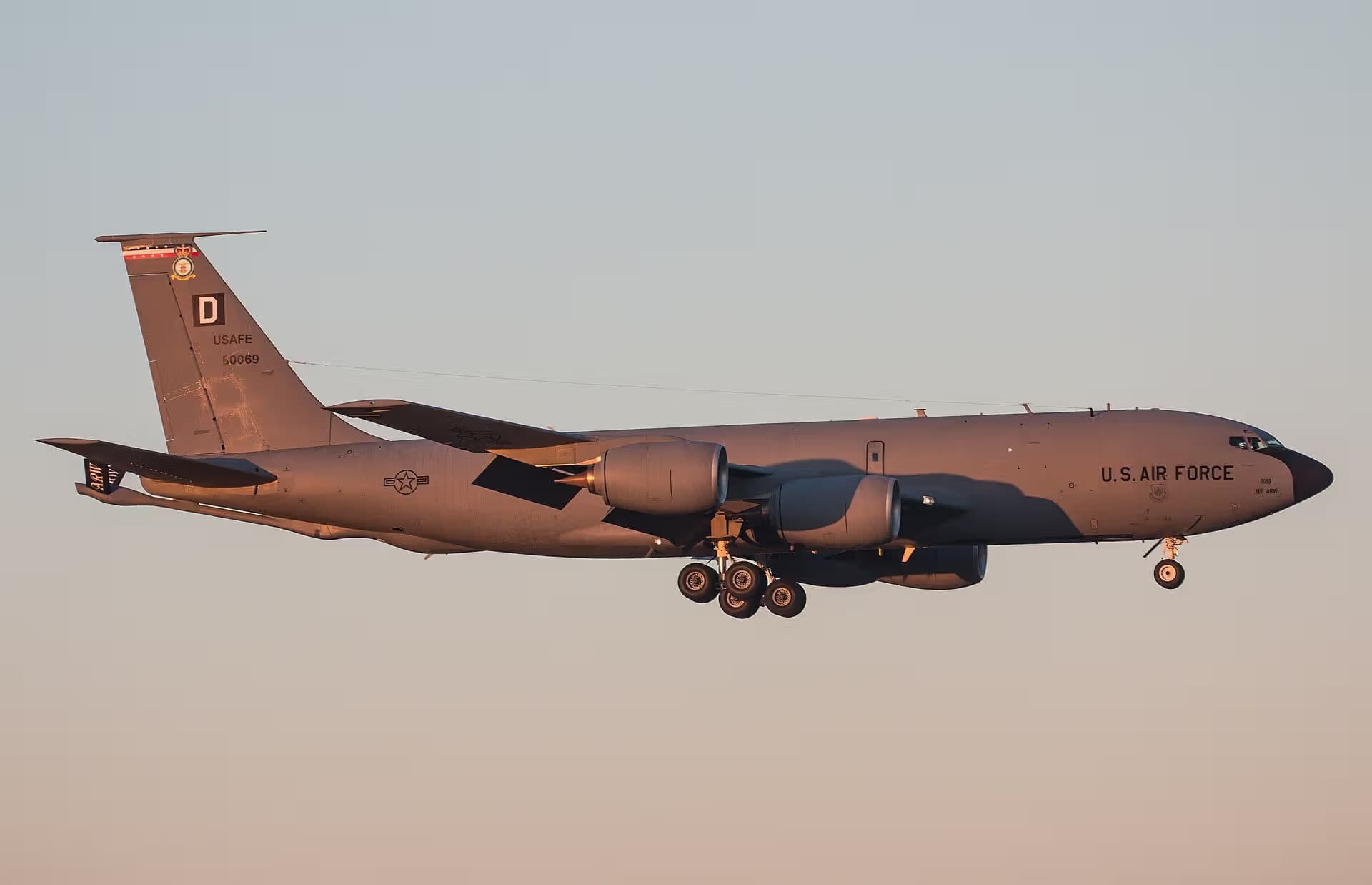Unidentified — Aircraft