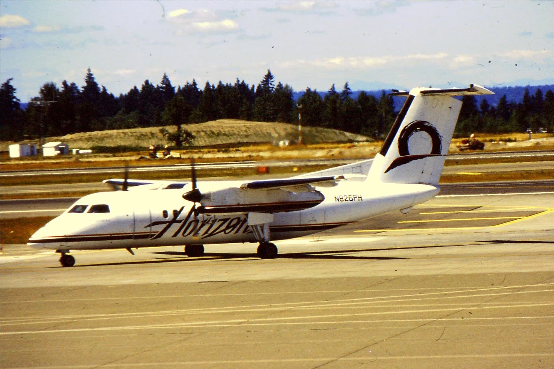 N826PH — De Havilland