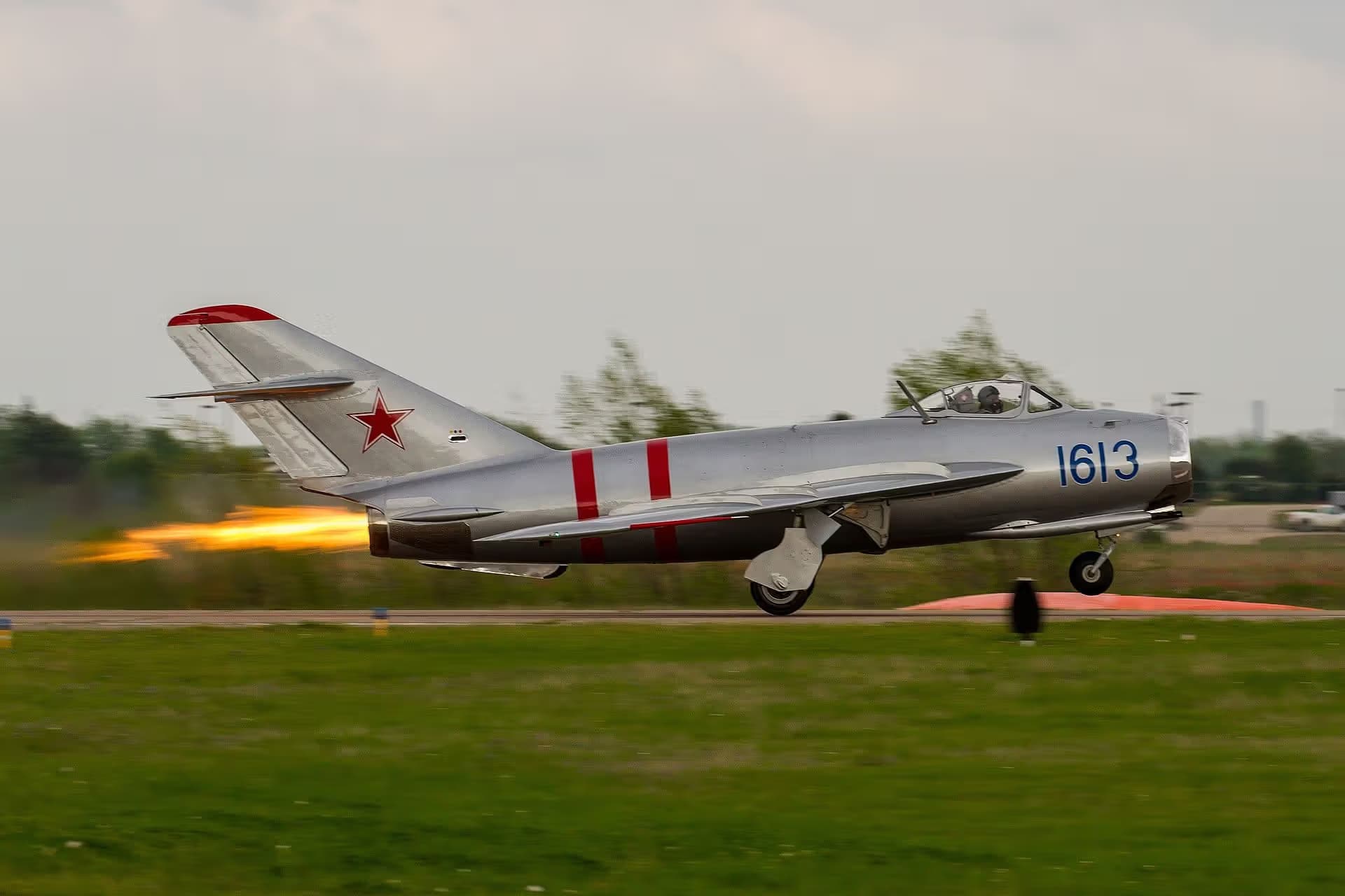 Unidentified — Aircraft