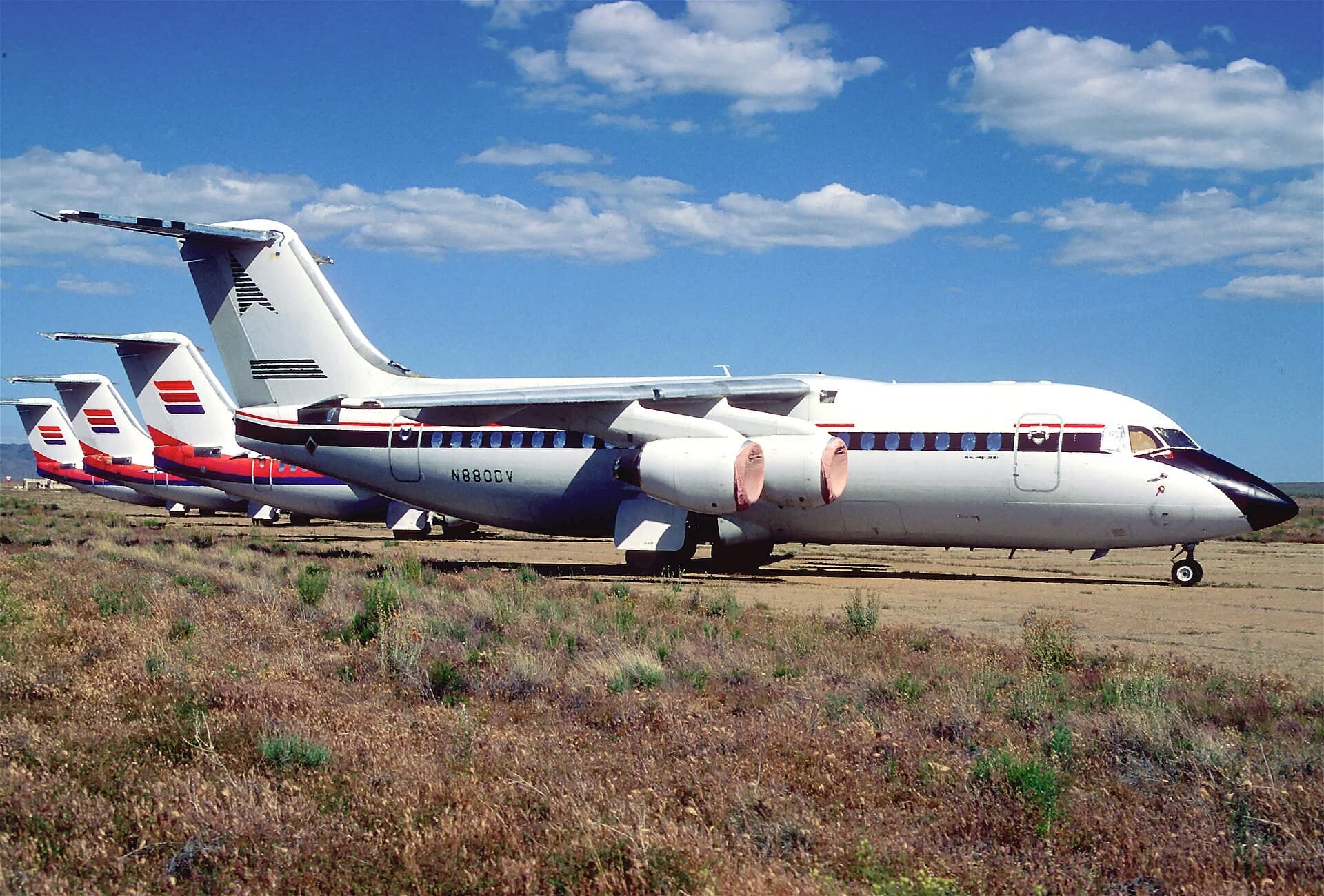 N880DV — Aircraft