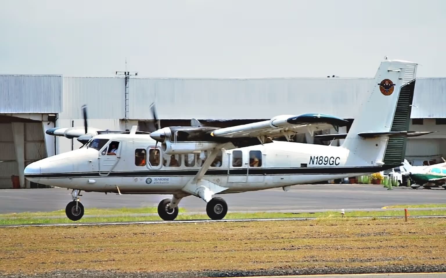 N189GC — De Havilland