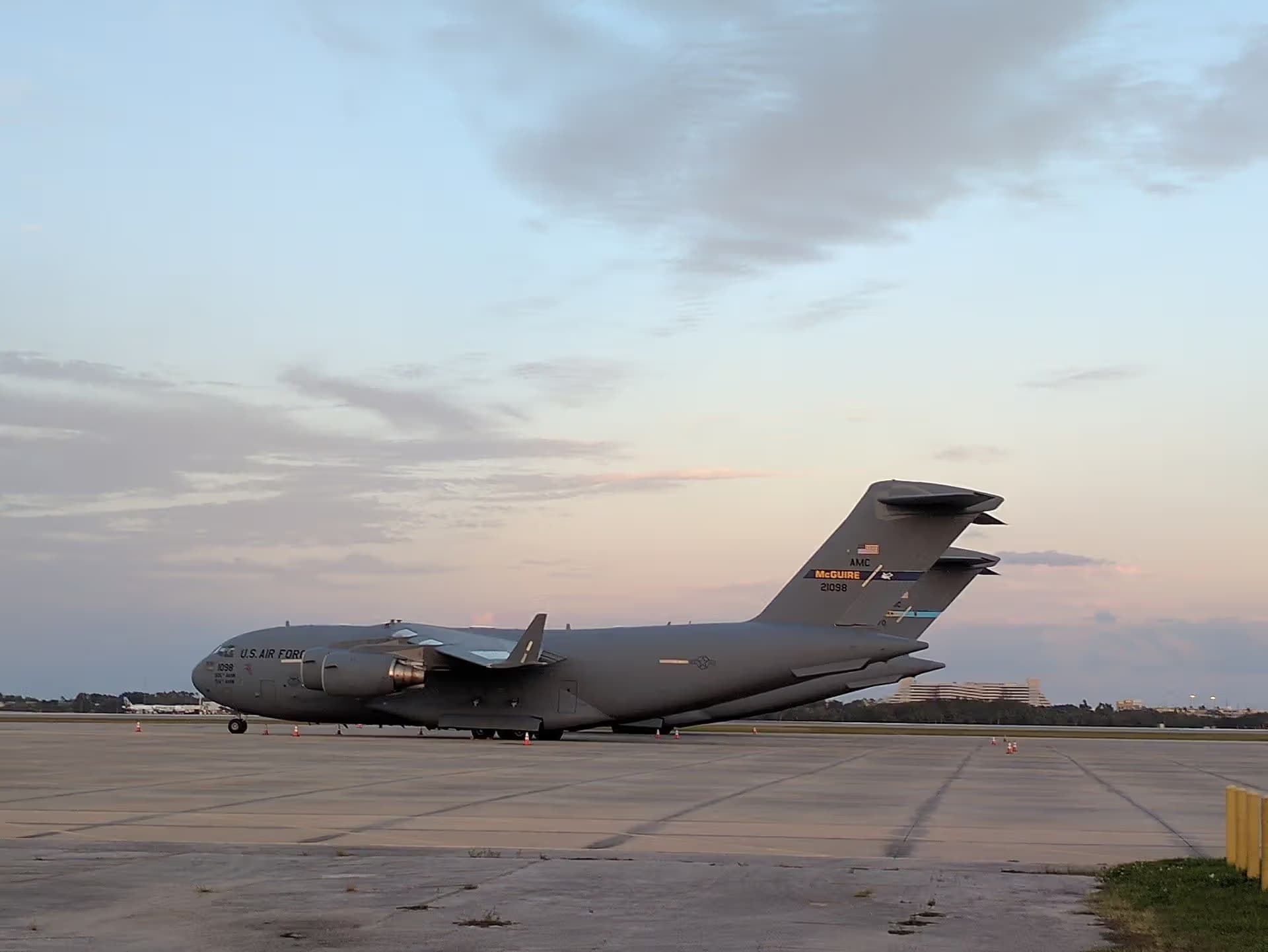 Unidentified — Aircraft