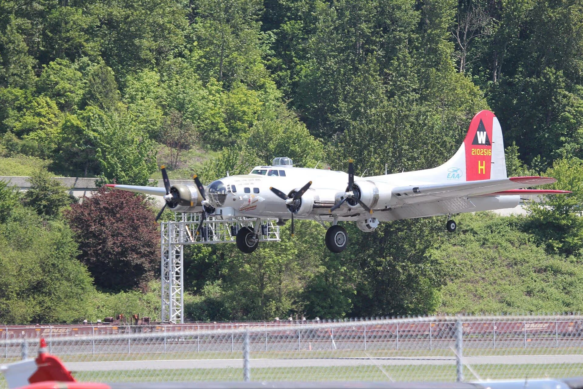 Unidentified — Boeing