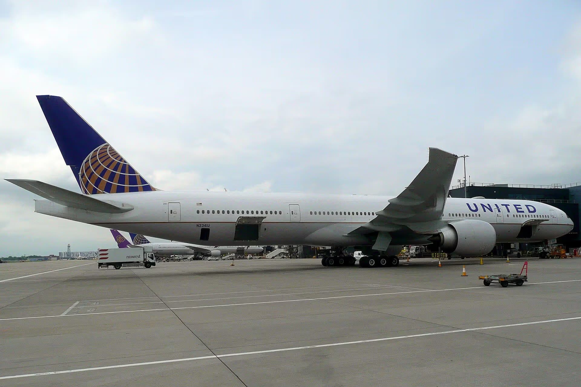 N2341U — Boeing