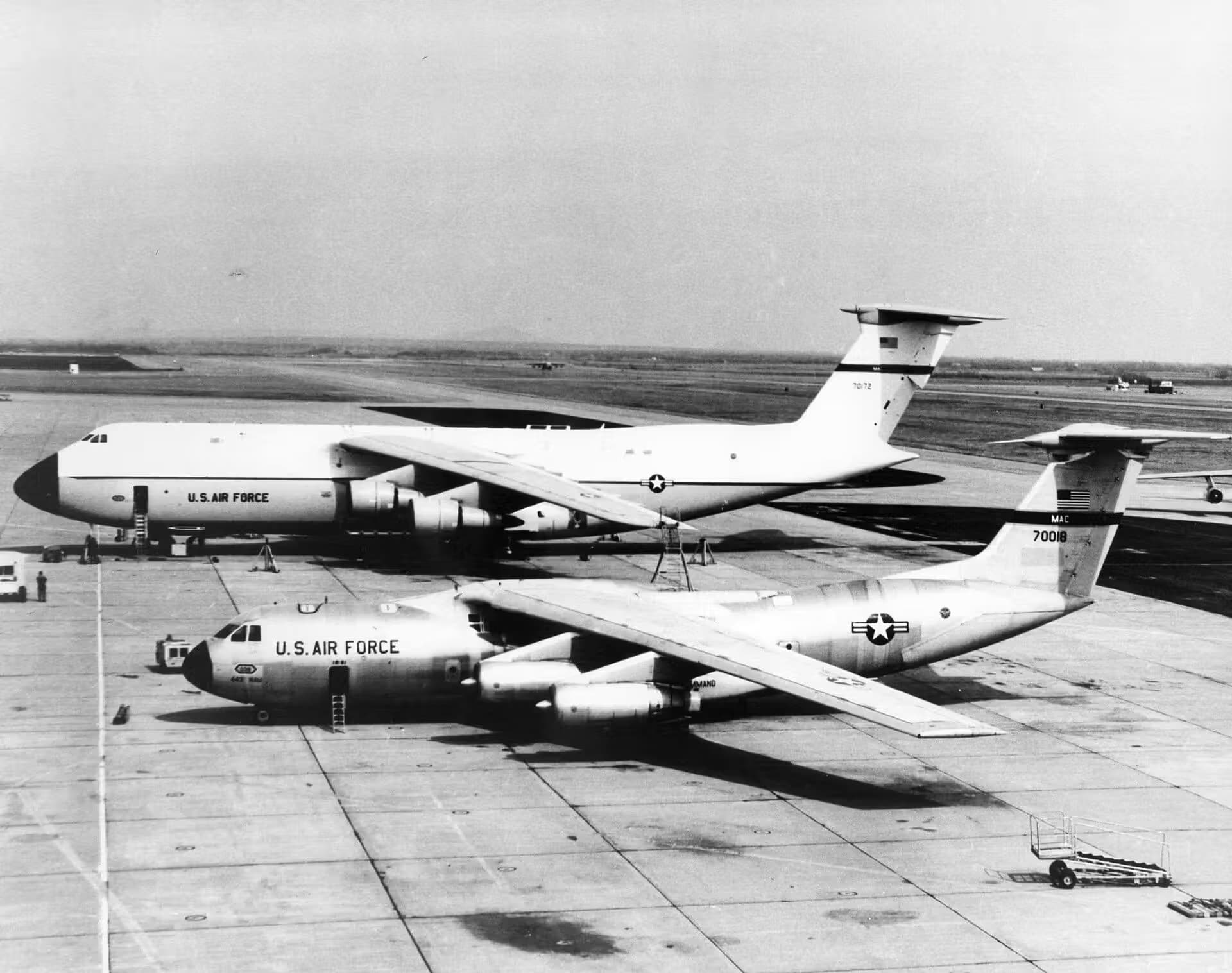 Unidentified — Aircraft