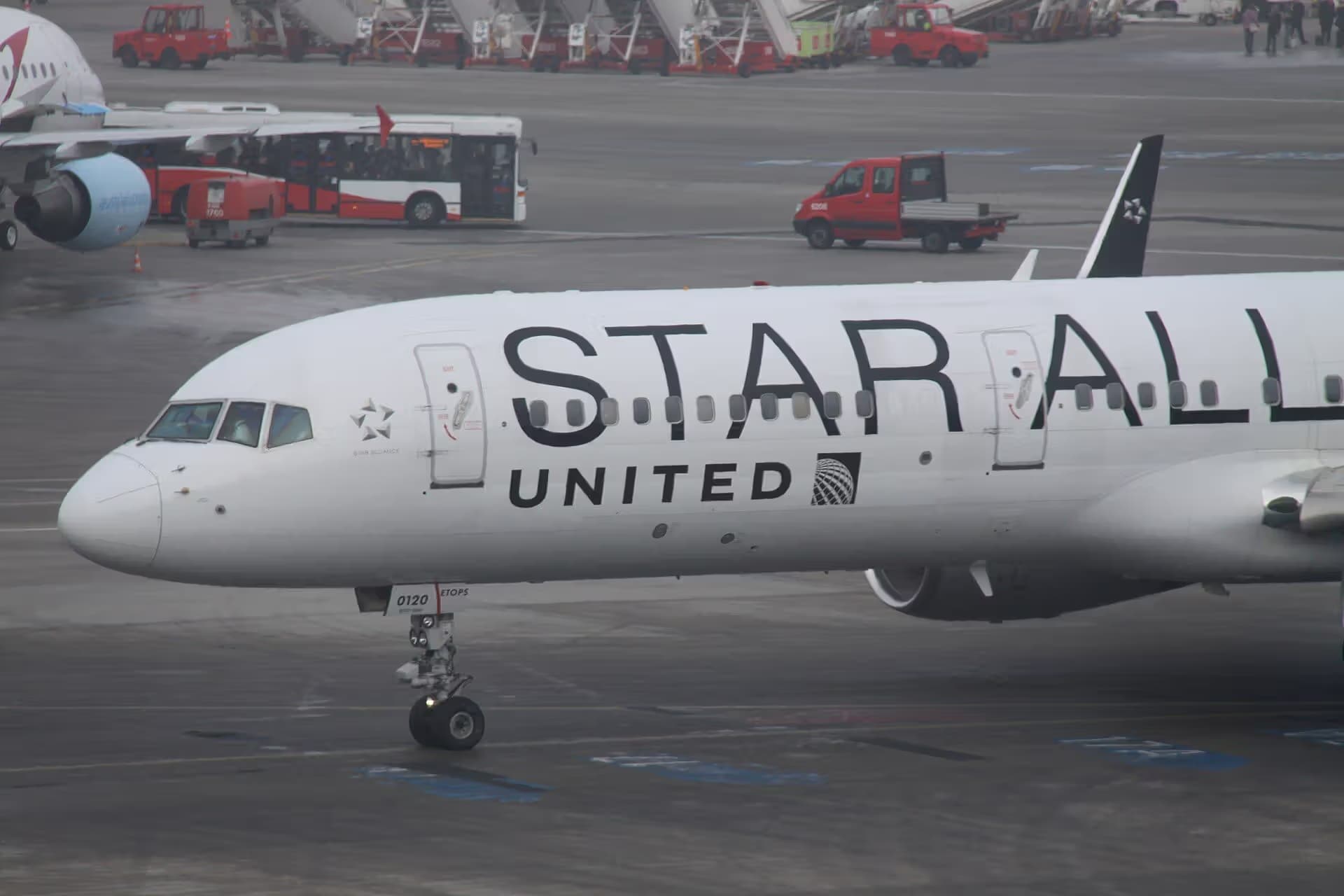 N14120 — Boeing