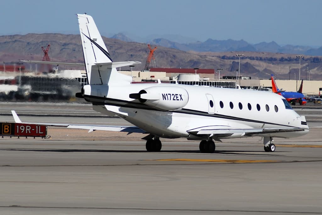 N172EX — Business jet