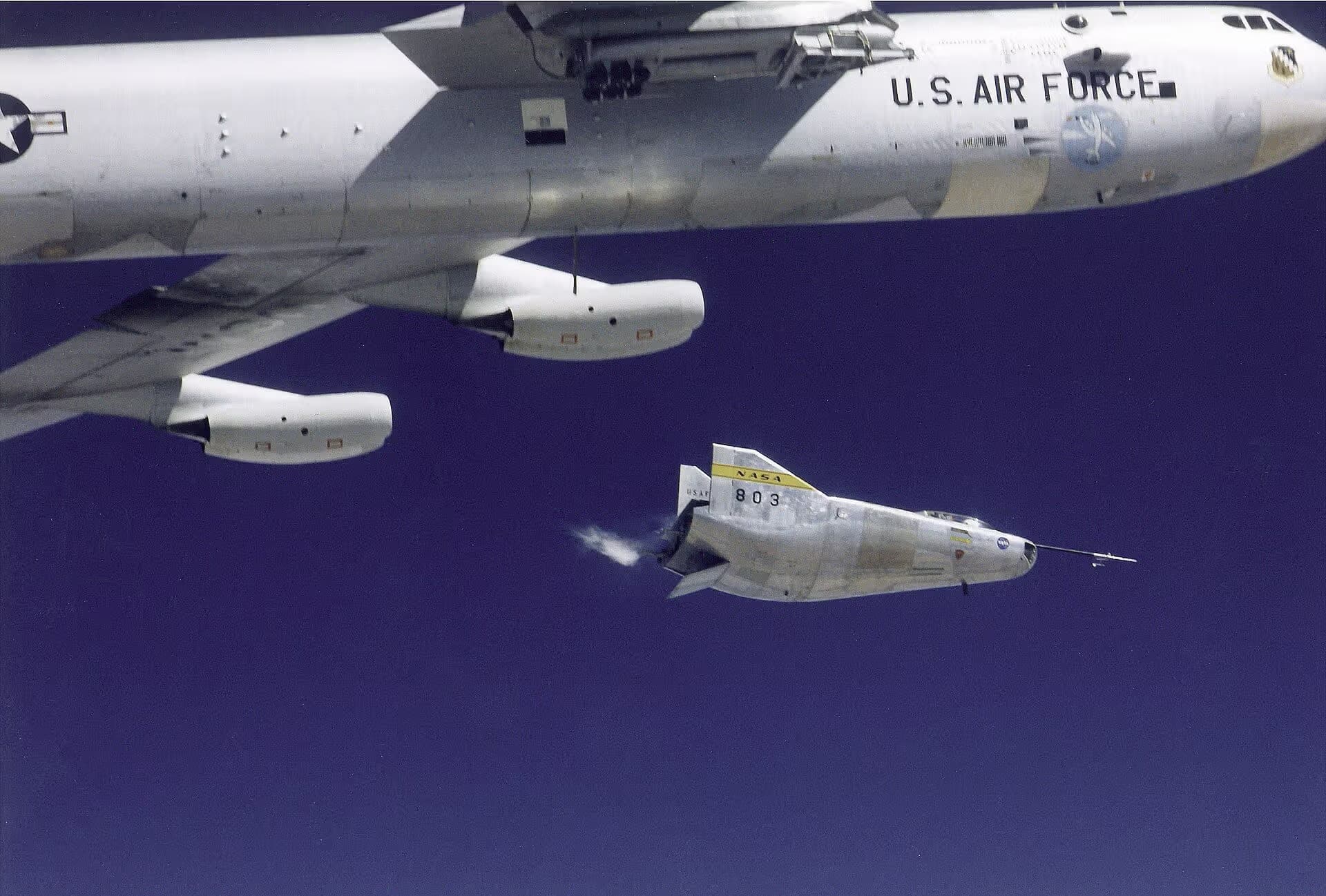 Unidentified — Aircraft