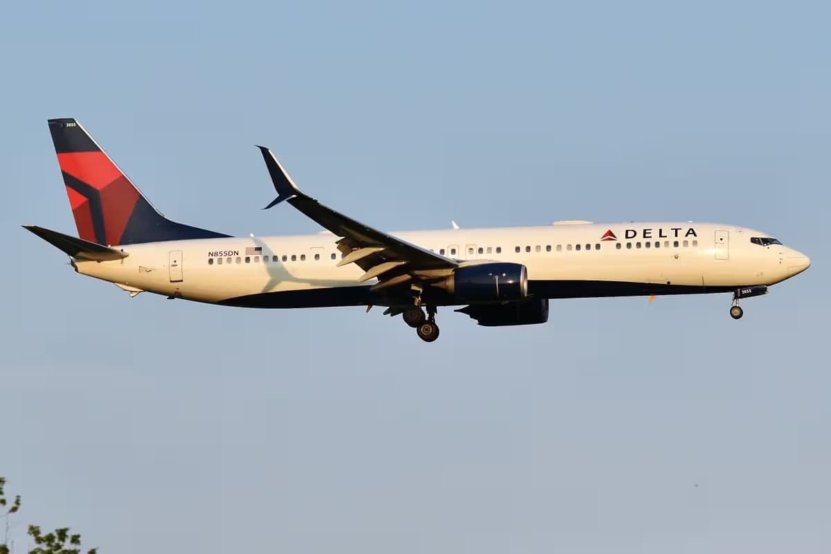 N855DN — Boeing