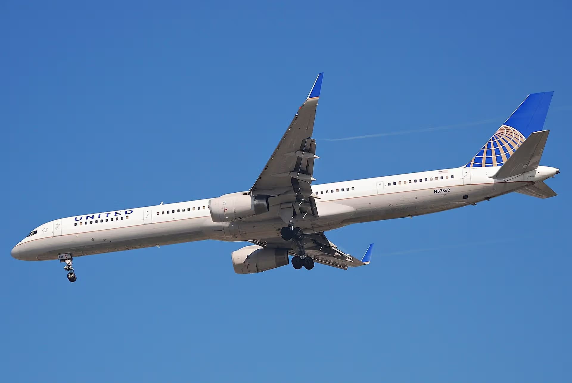 N57862 — Boeing