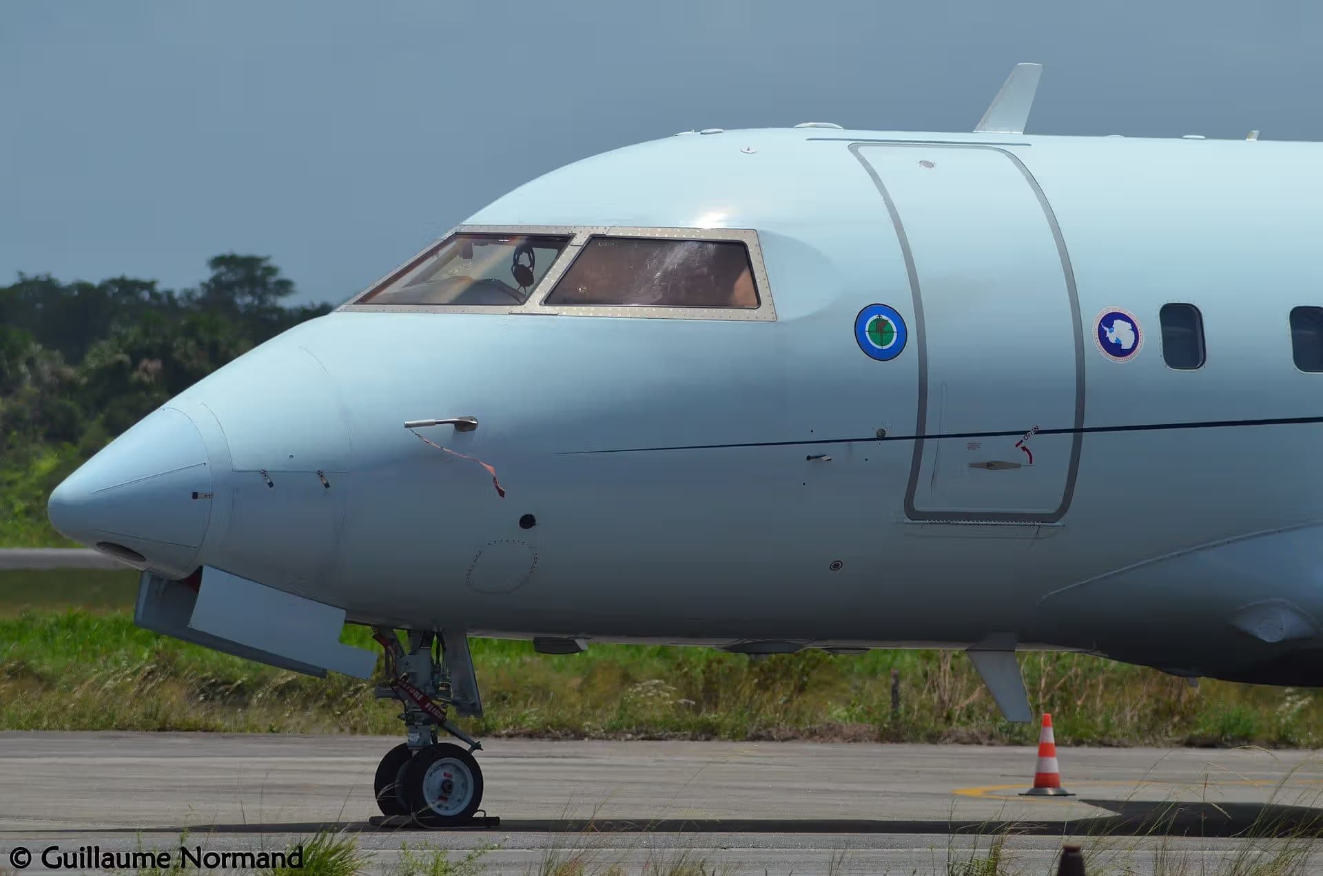 N86 — Business jet