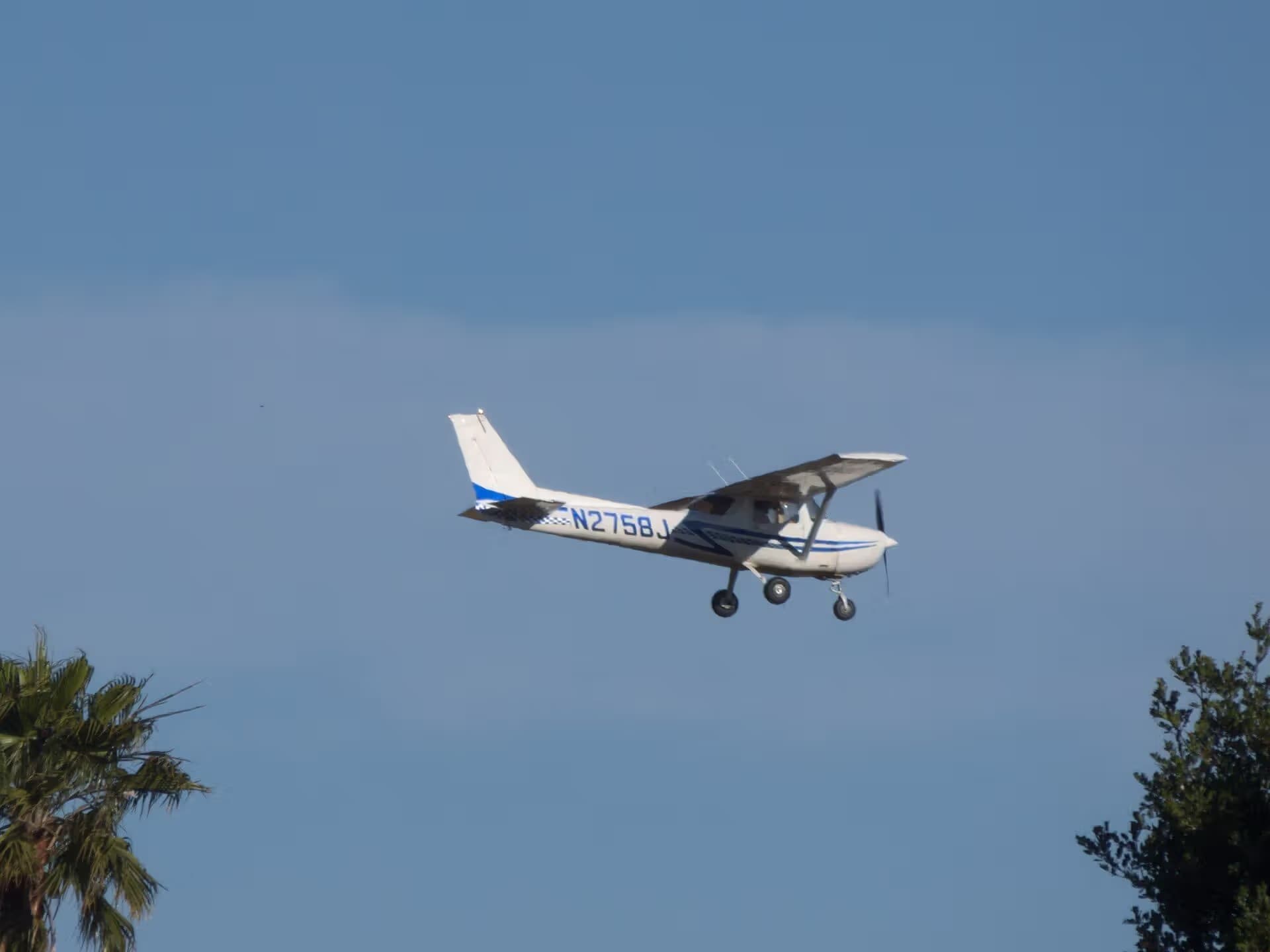 N2758J — Single-engine aircraft