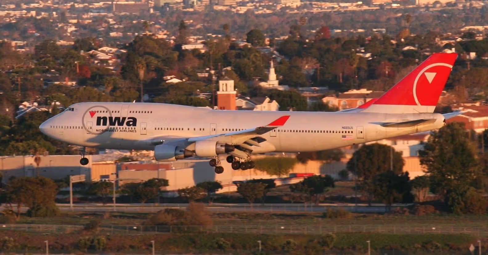 N665US — Boeing