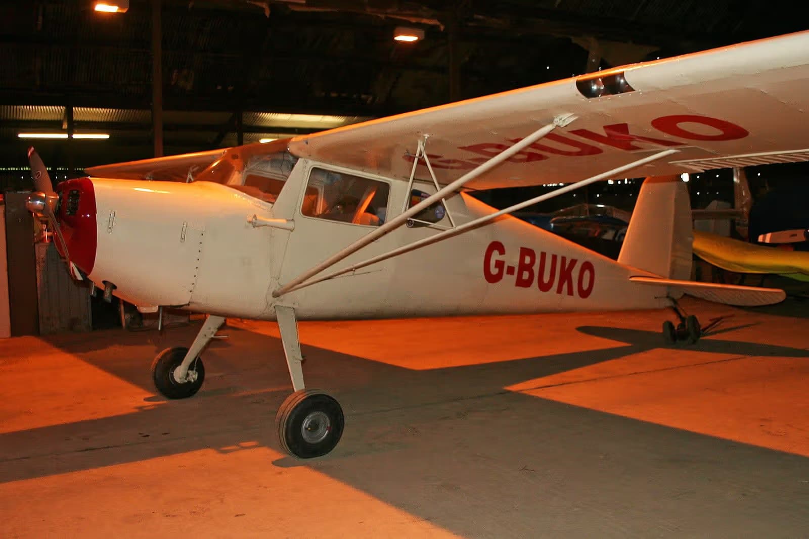 G-BUKO — Single-engine aircraft