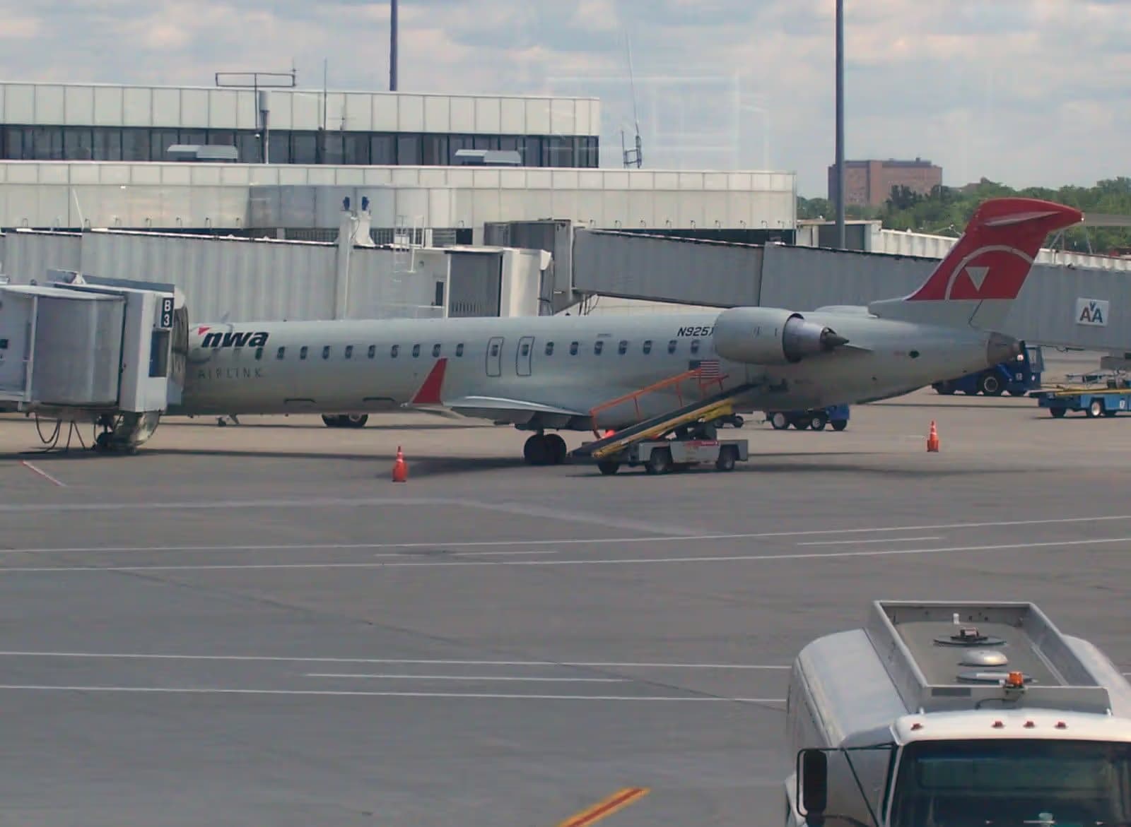 N925XJ — Aircraft