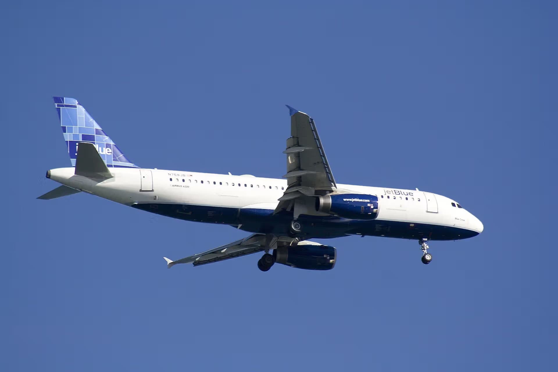 N768JB — Airbus