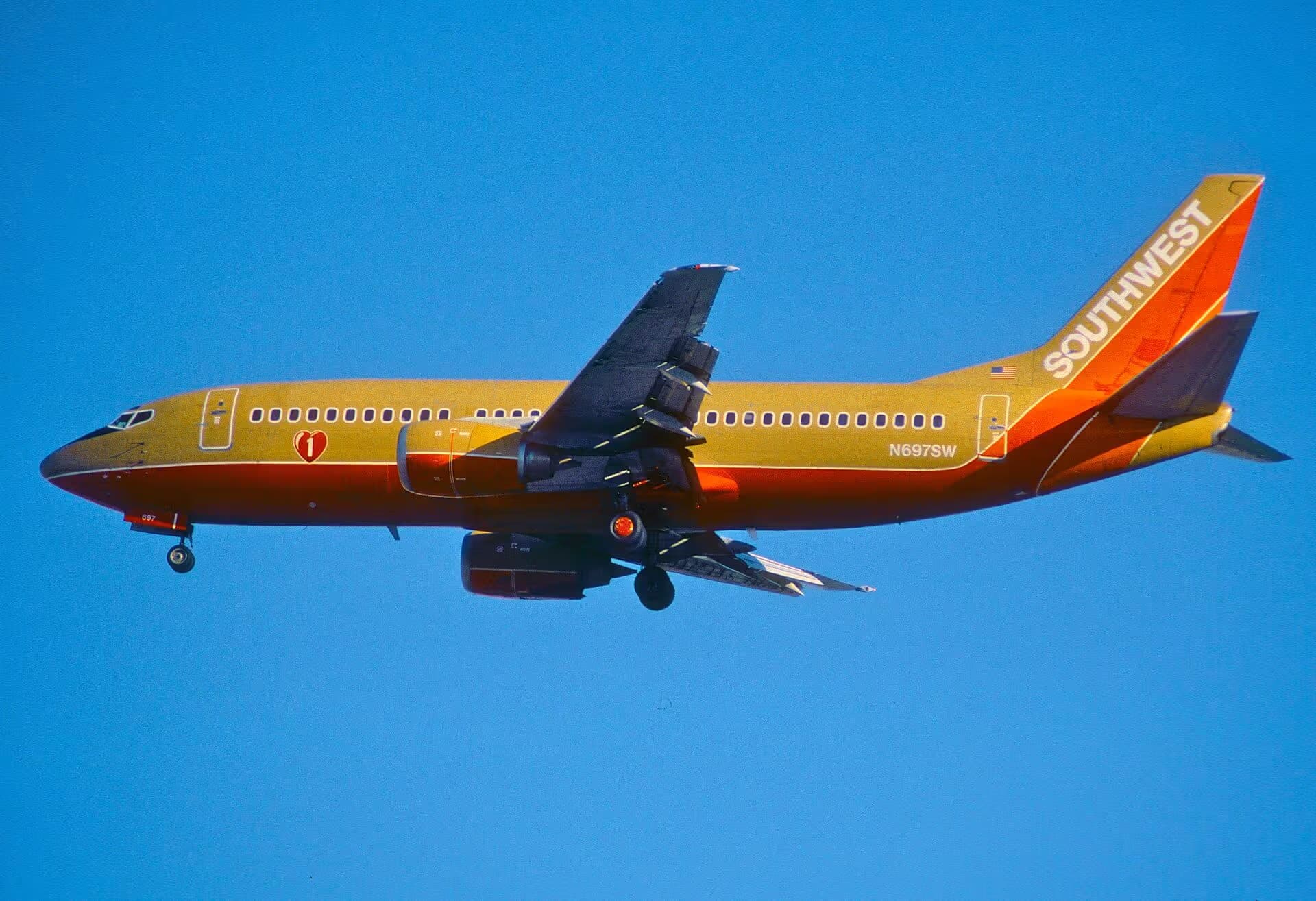 N697SW — Boeing