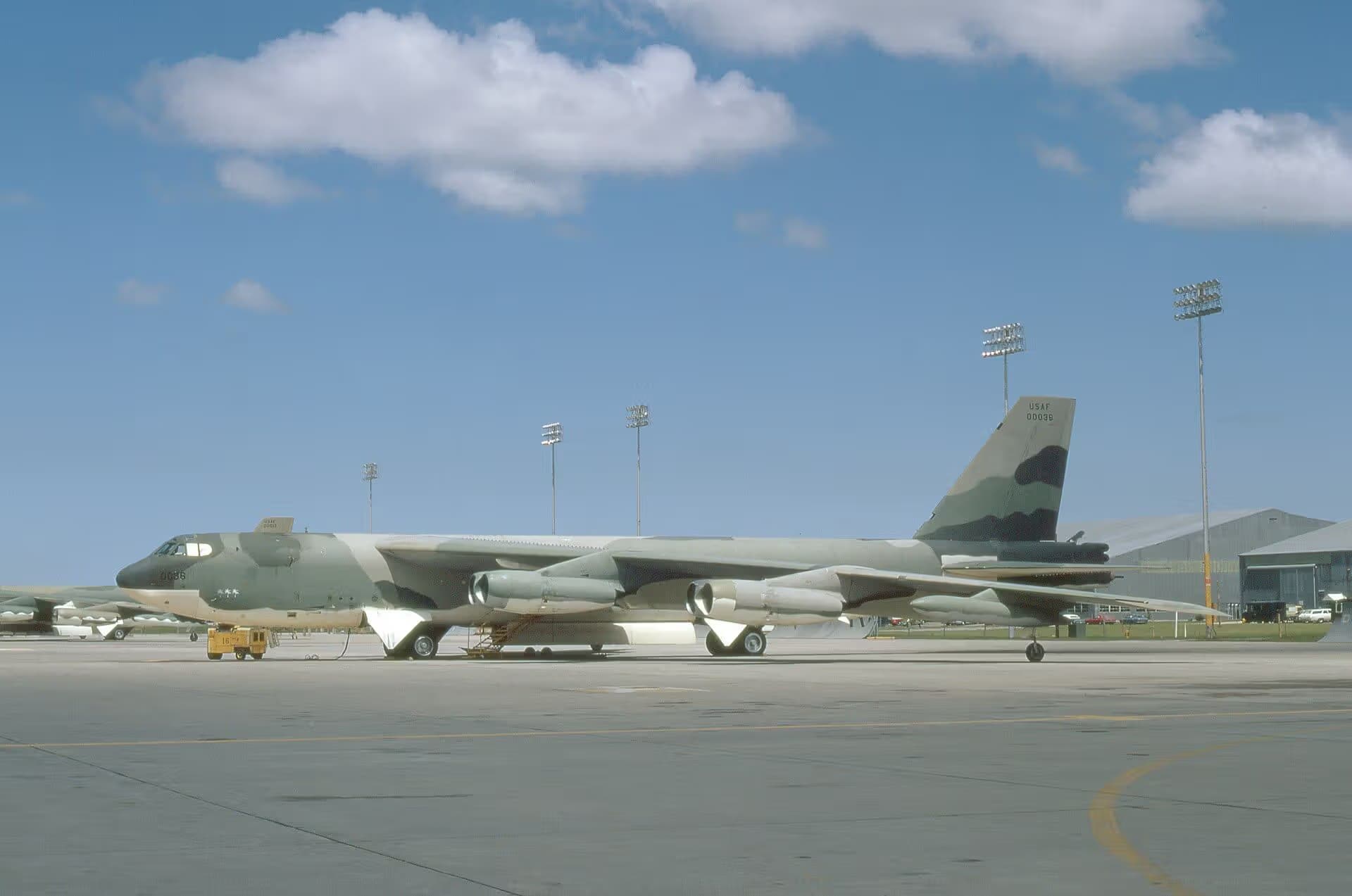 Unidentified — Aircraft