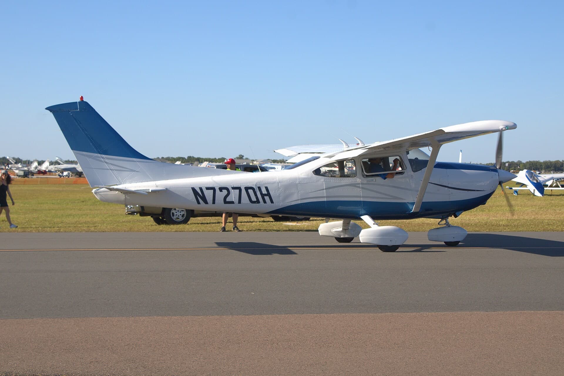 N7270H — Single-engine aircraft