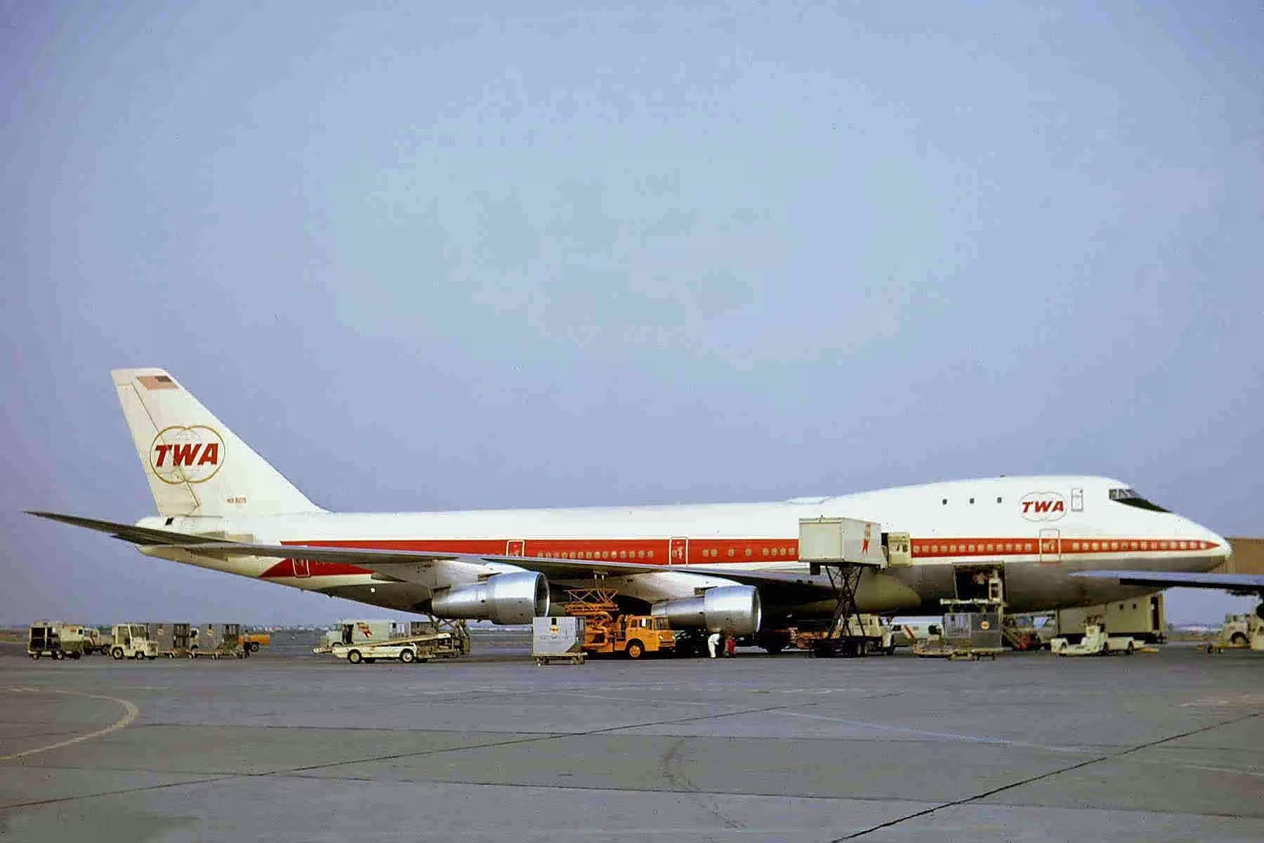 N93105 — Boeing