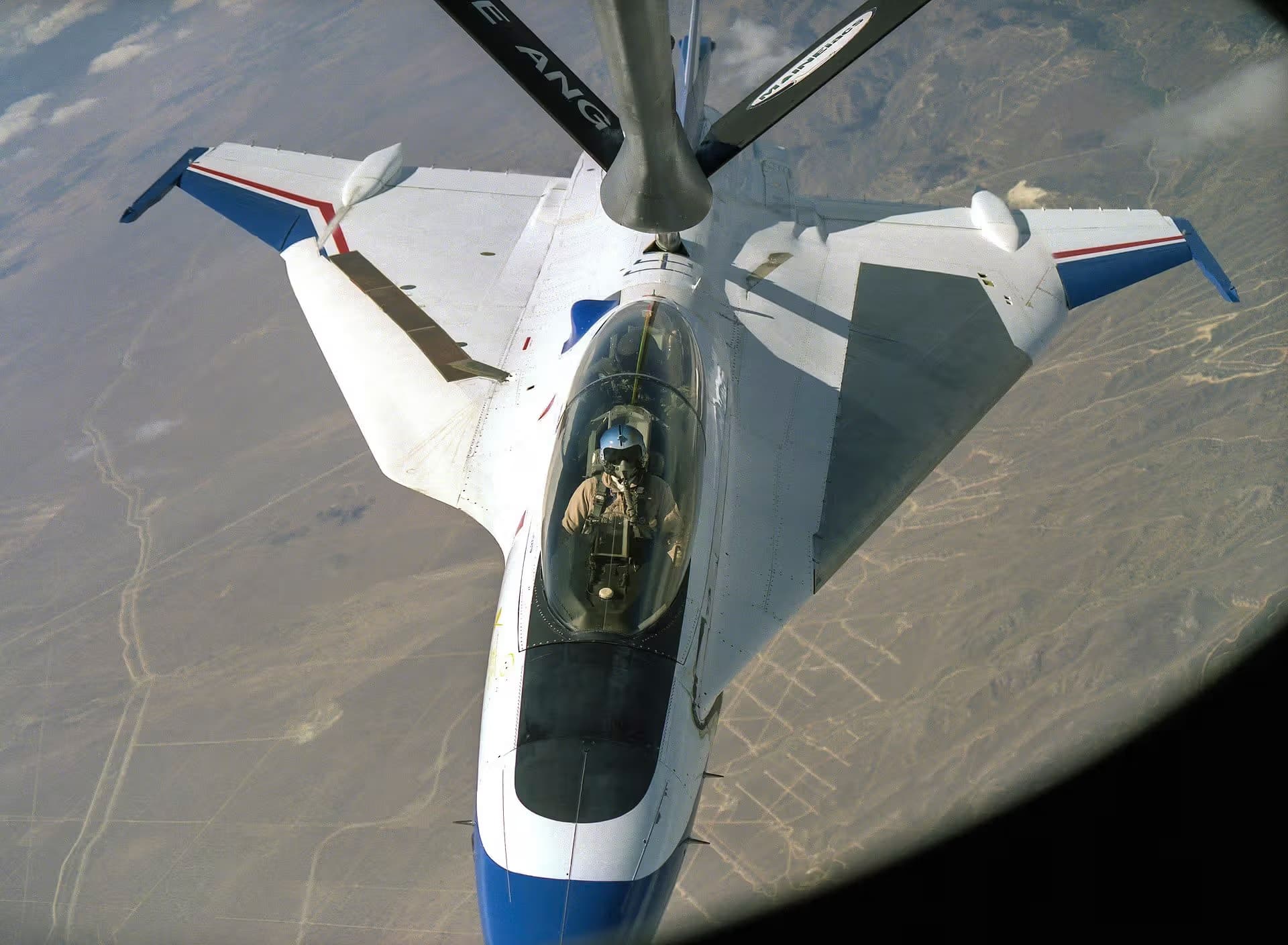 Unidentified — Aircraft