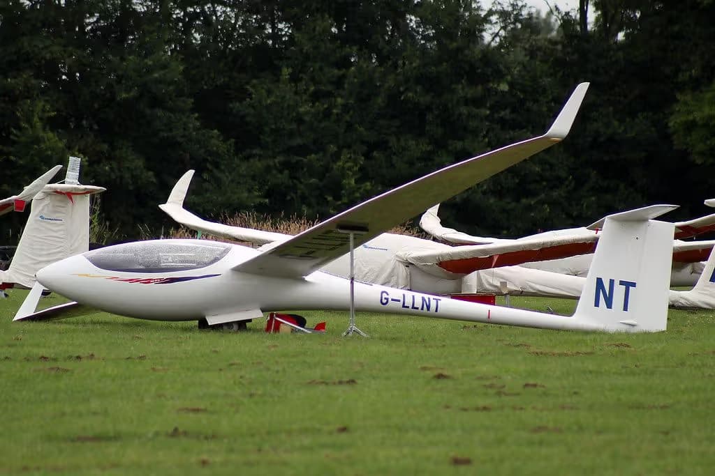 G-LLNT — Glider