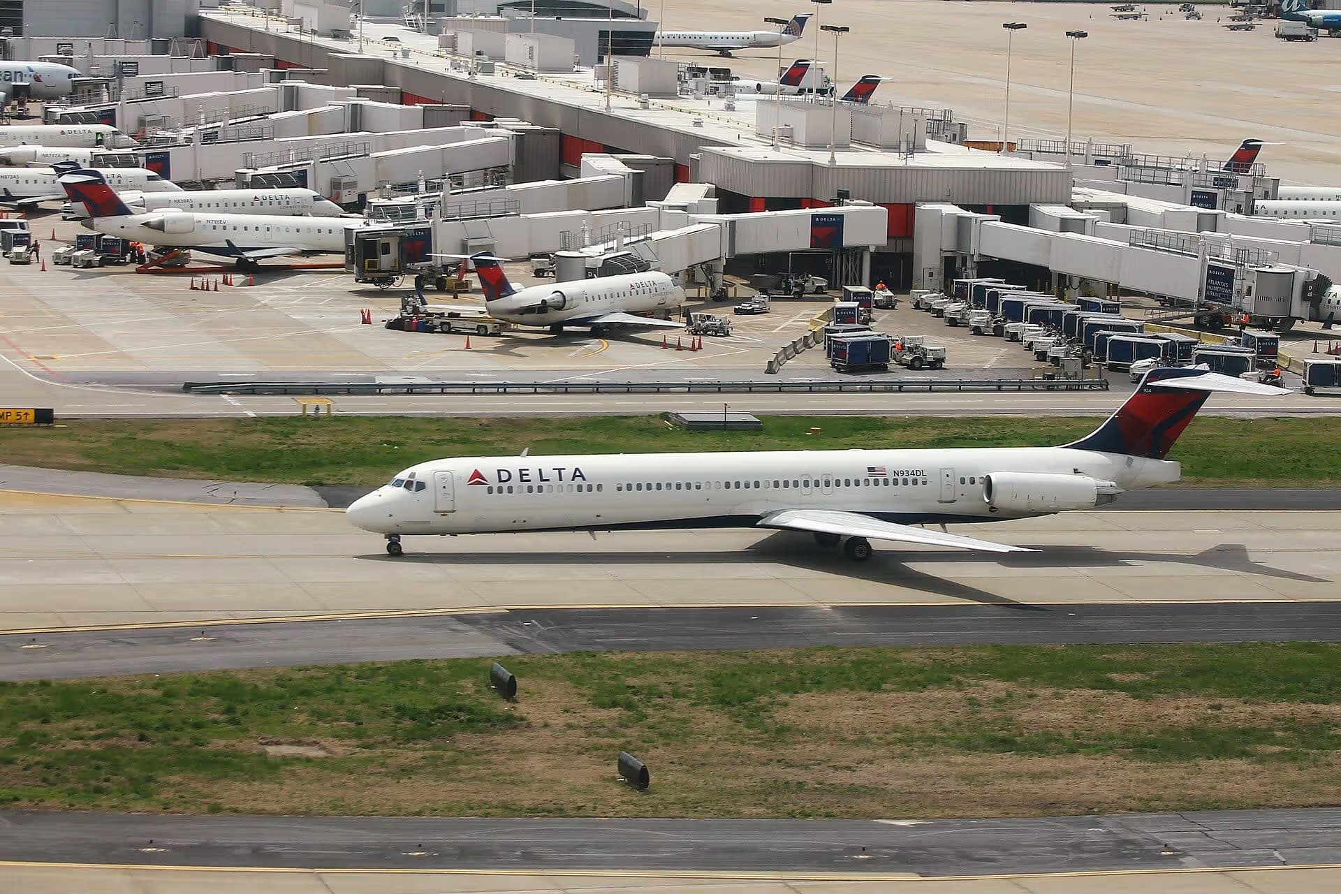 N934DL — Aircraft