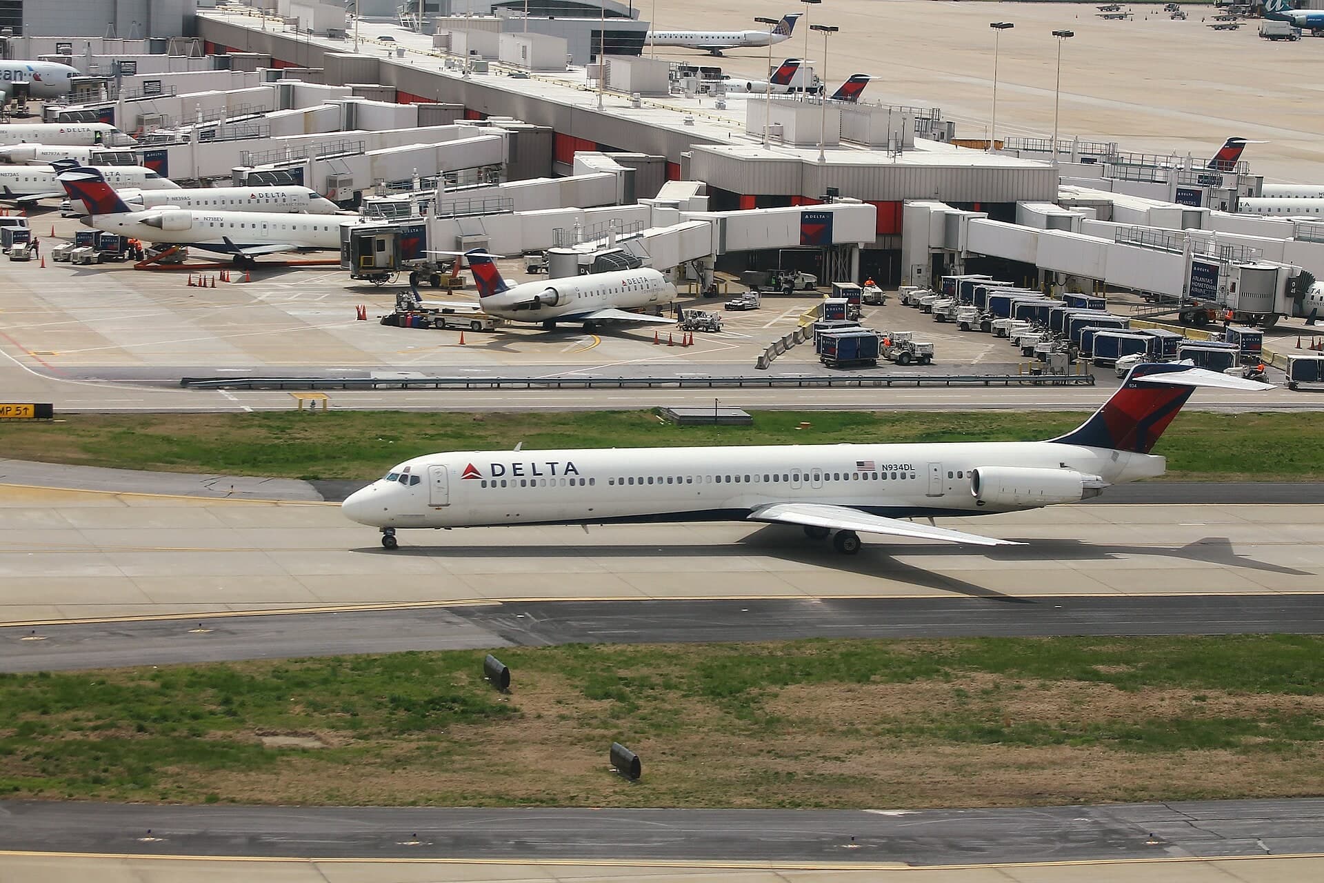 N934DL — Aircraft