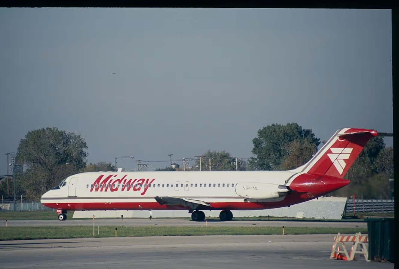 N941ML — Twin-engine aircraft