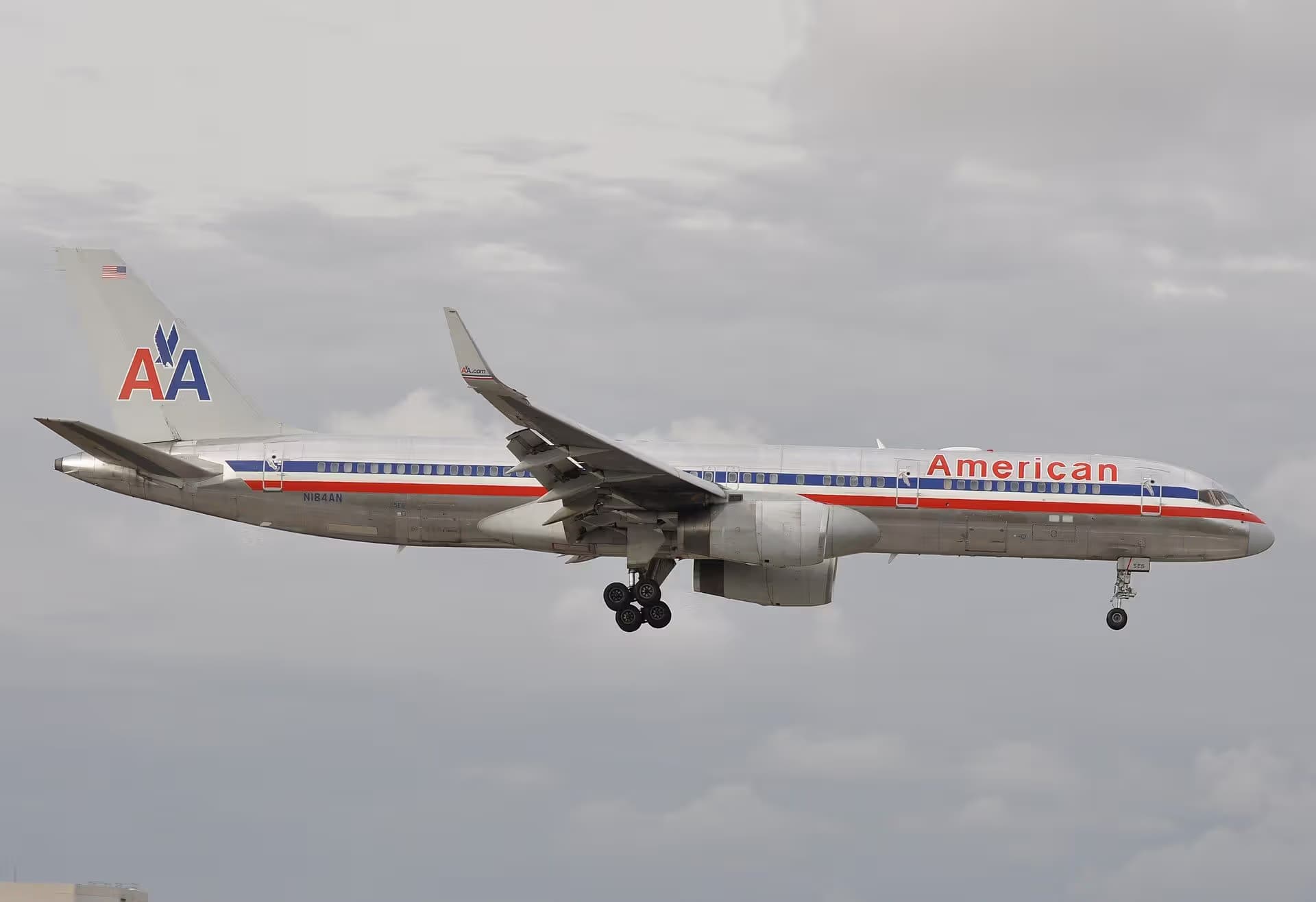N184AN — Boeing