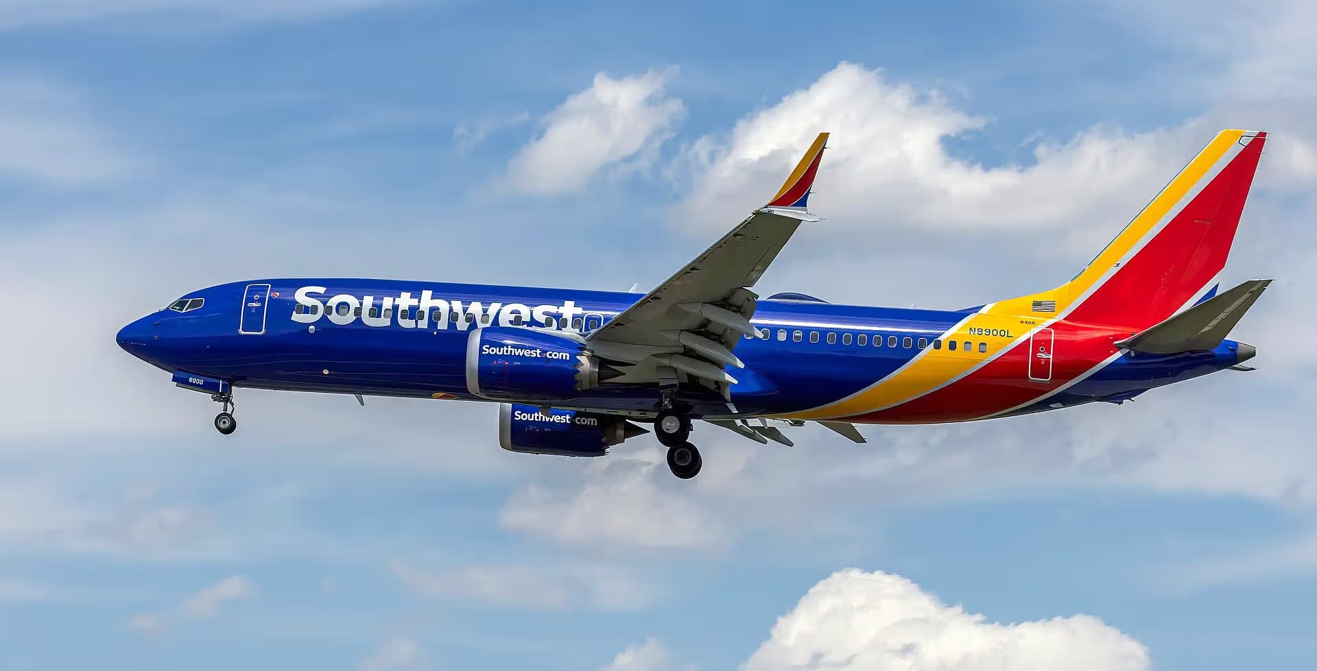 N8900L — Boeing