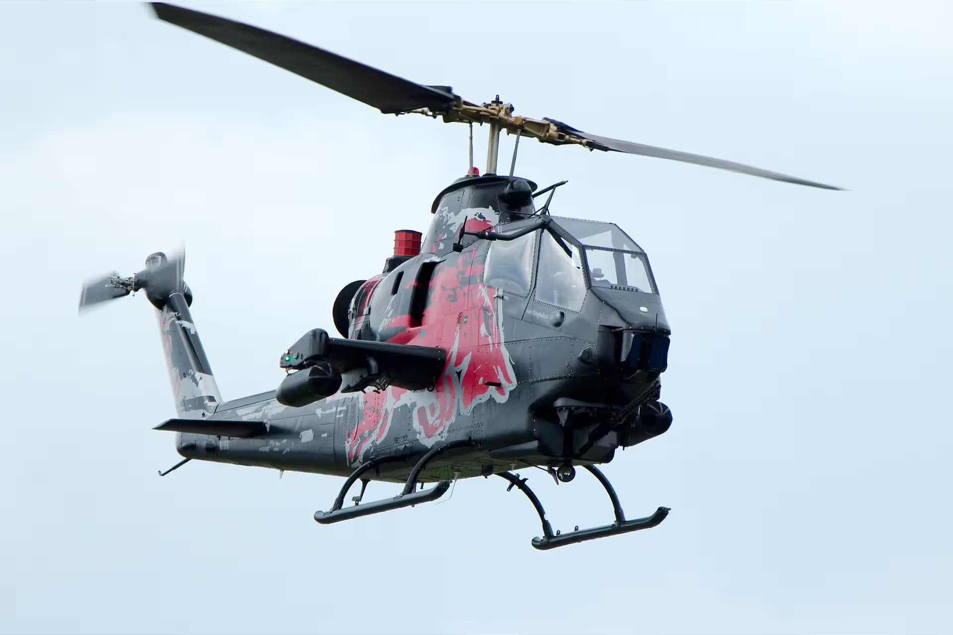 N11FX — Helicopter