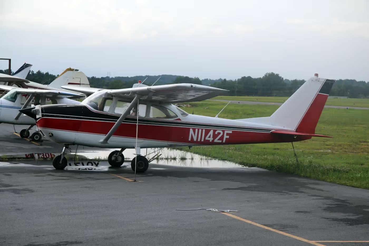 N1142F — Cessna