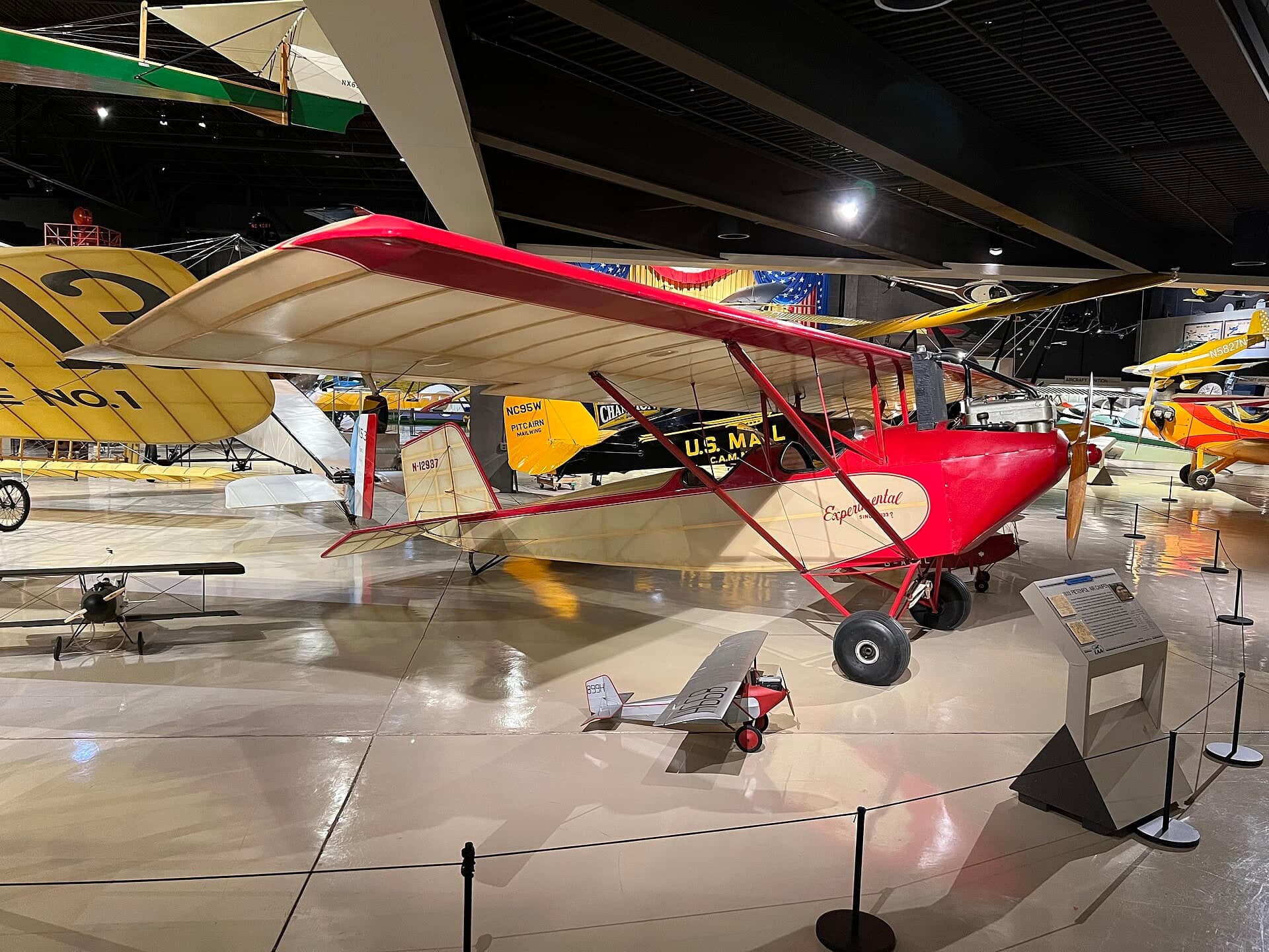 N12937 — Single-engine aircraft