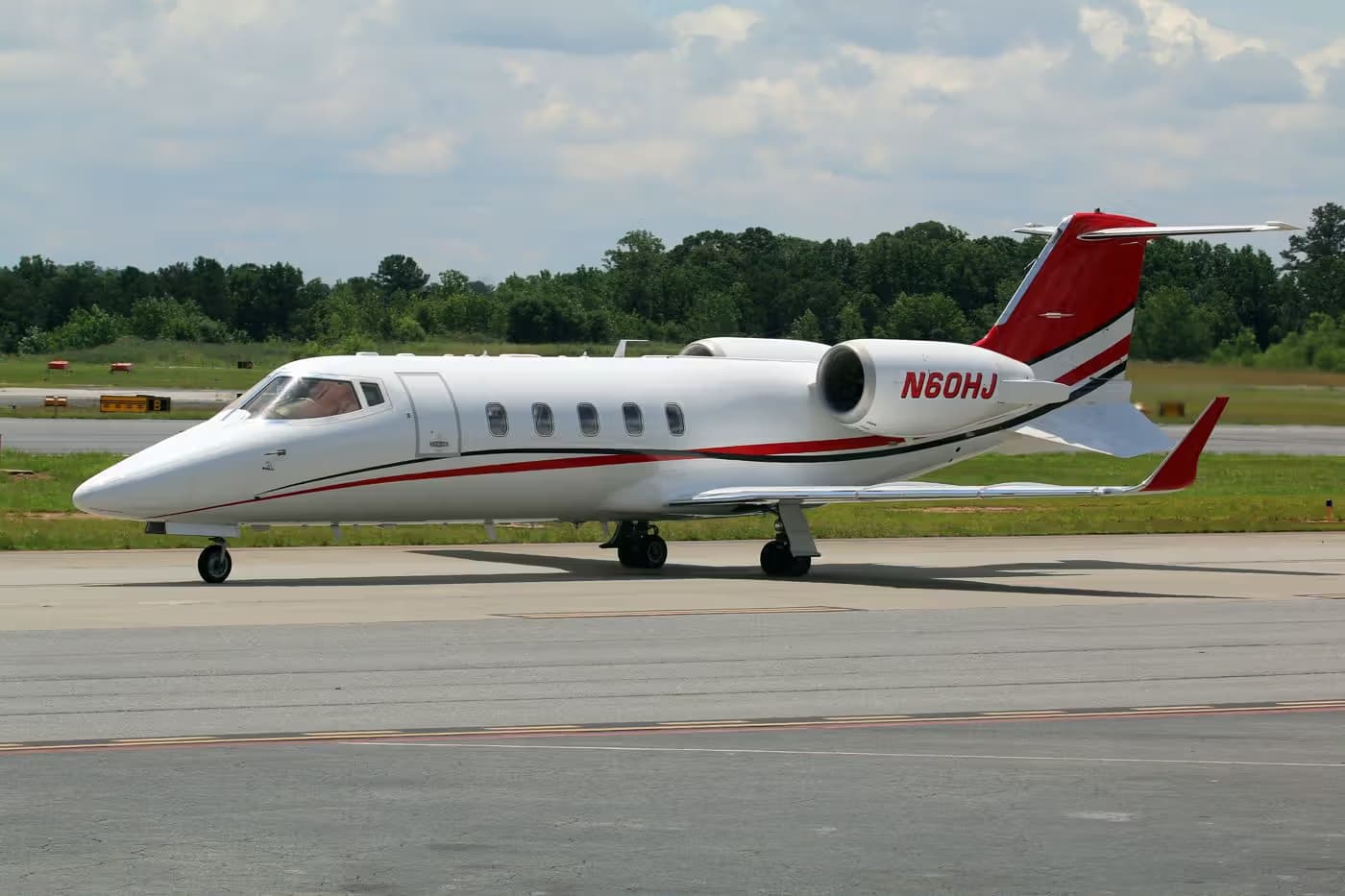 N60HJ — Business jet