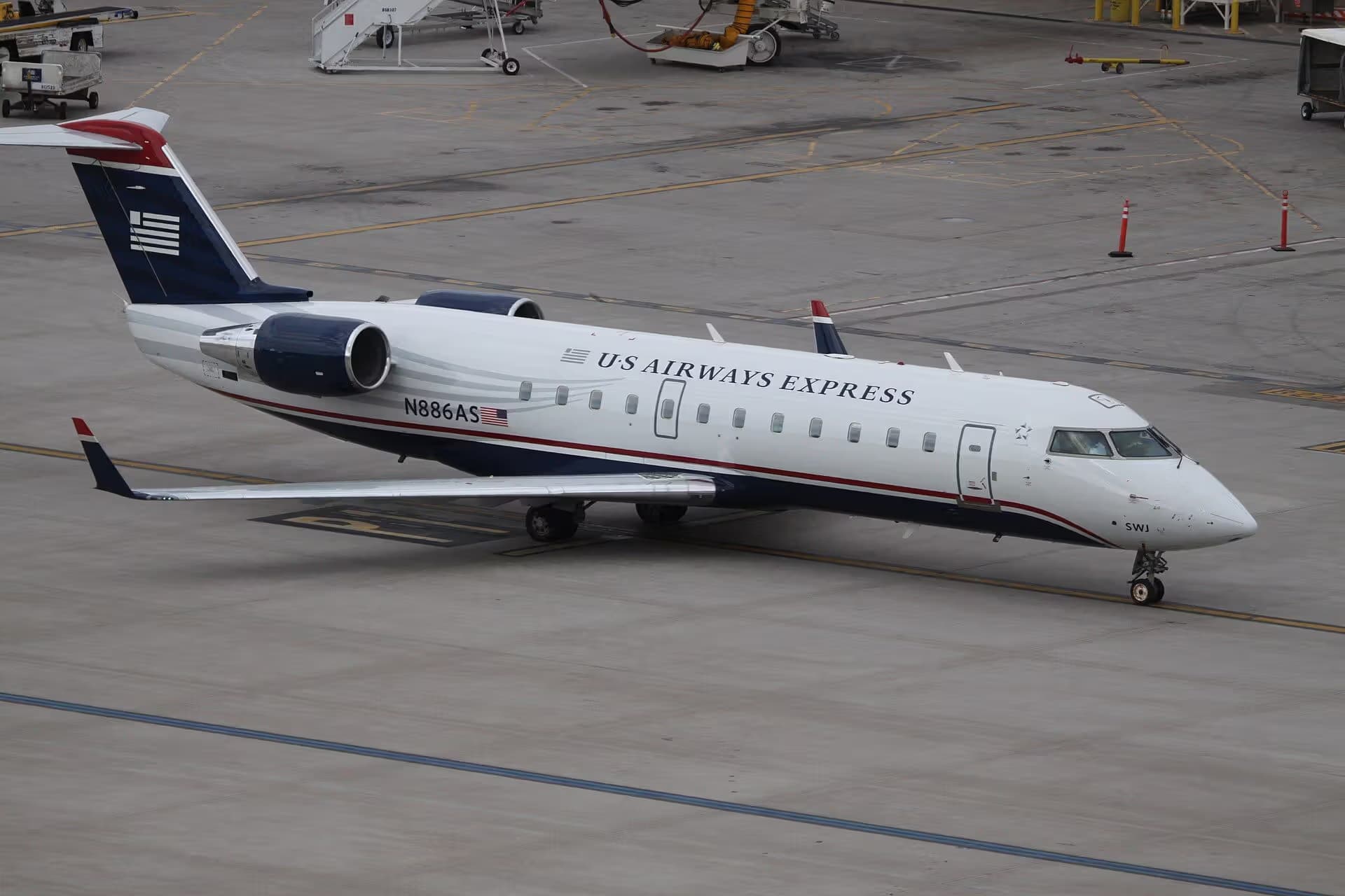 N886AS — Bombardier