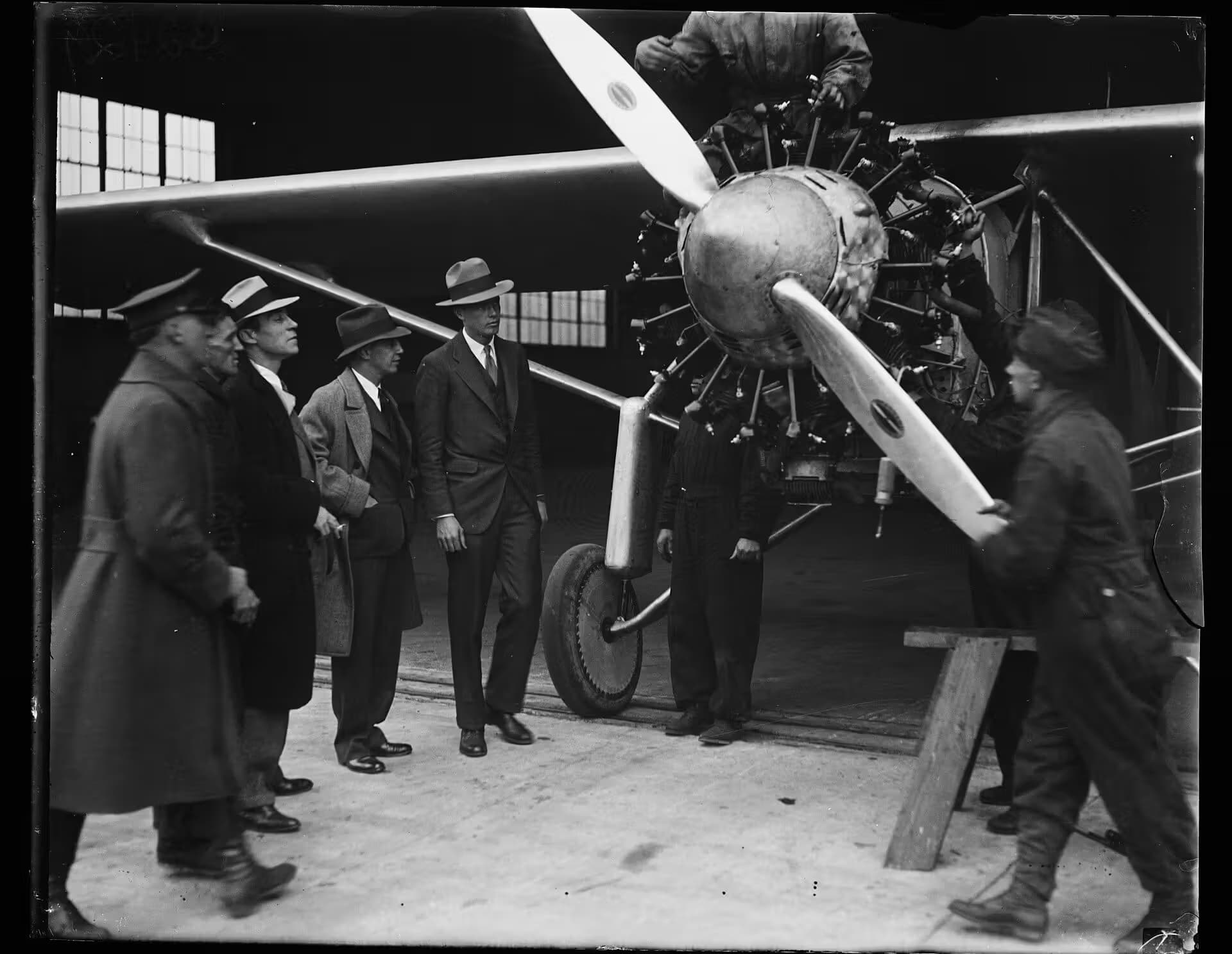 Unidentified — Aircraft