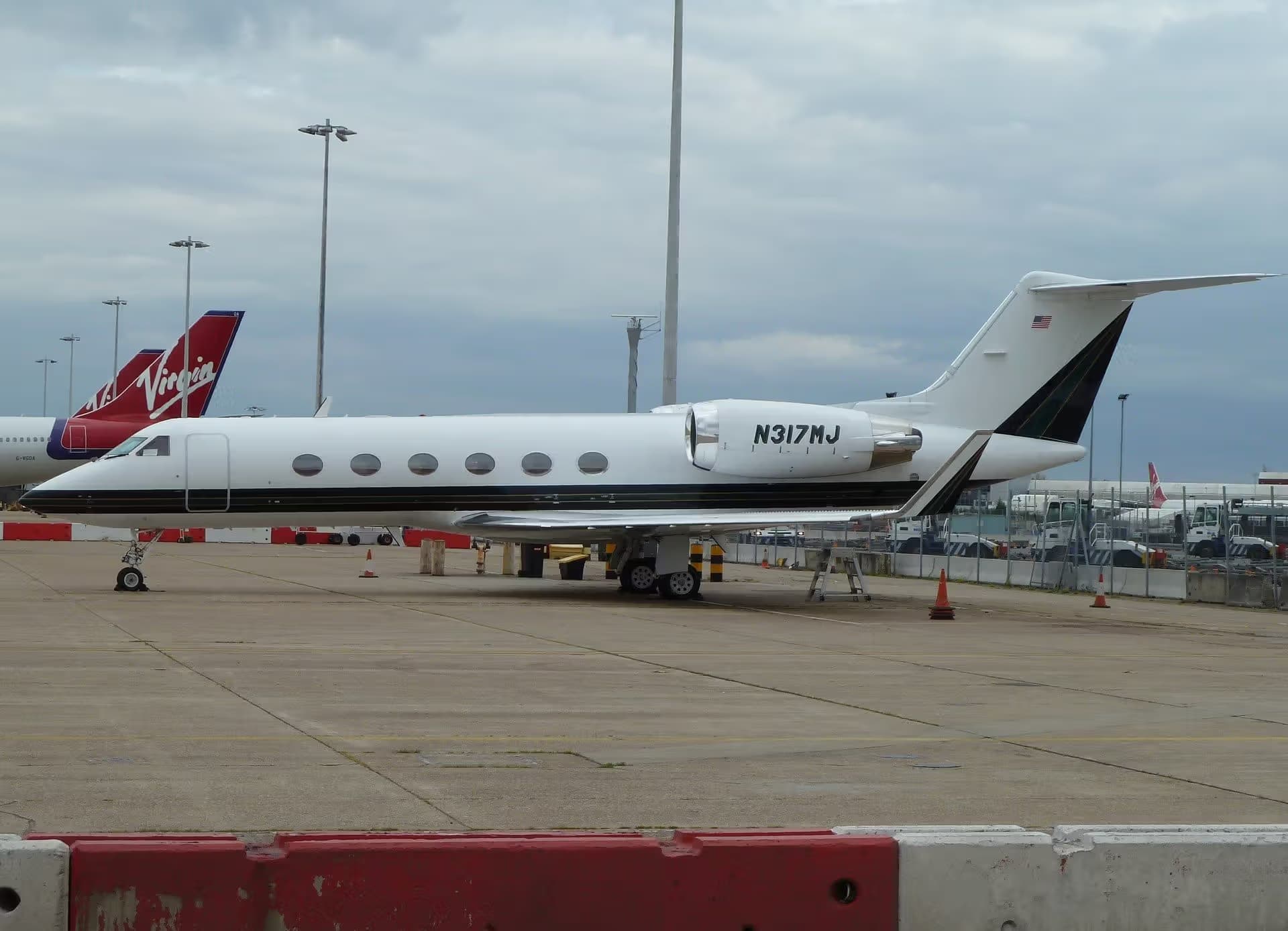 N317MJ — Gulfstream