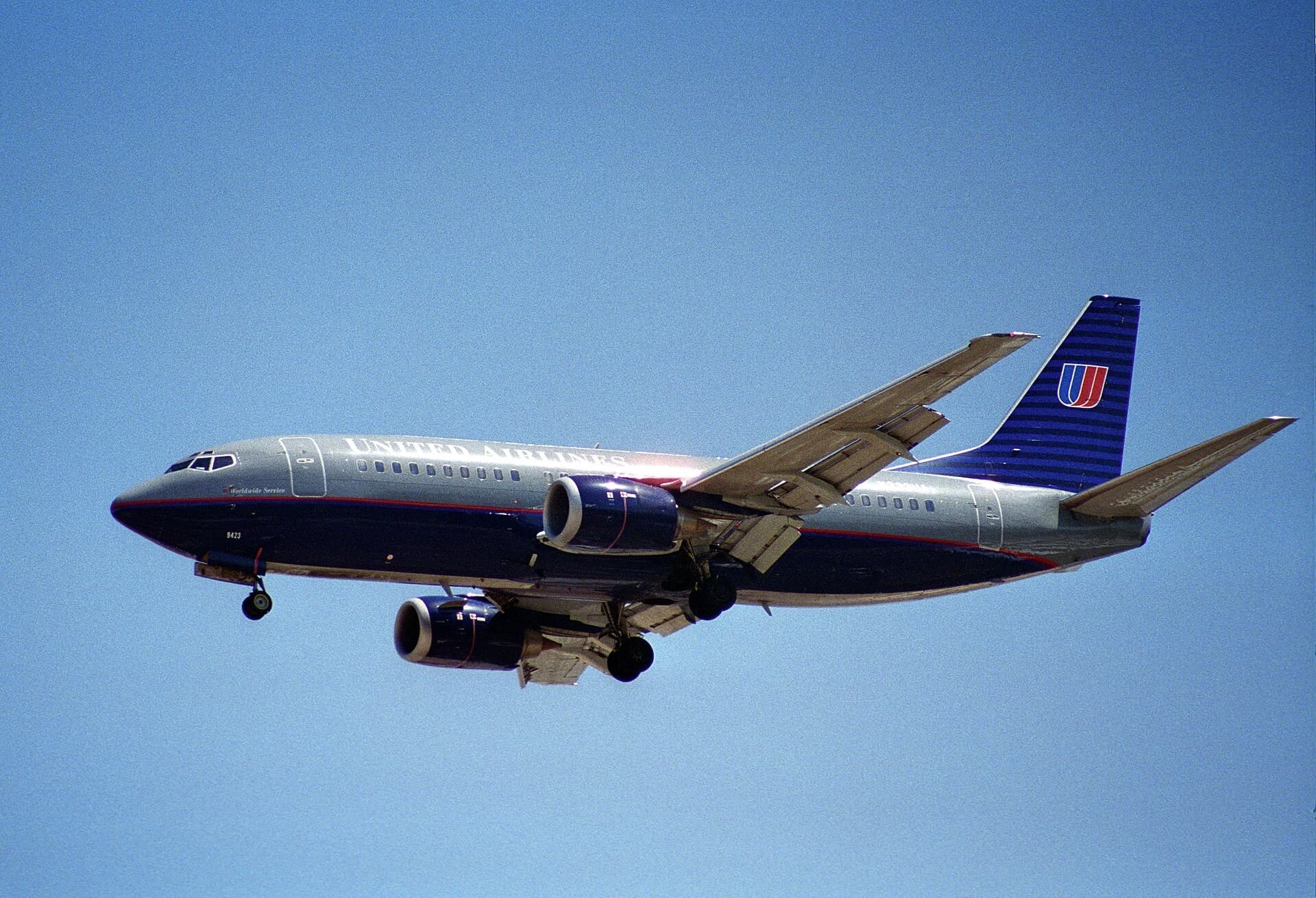 N323UA — Boeing