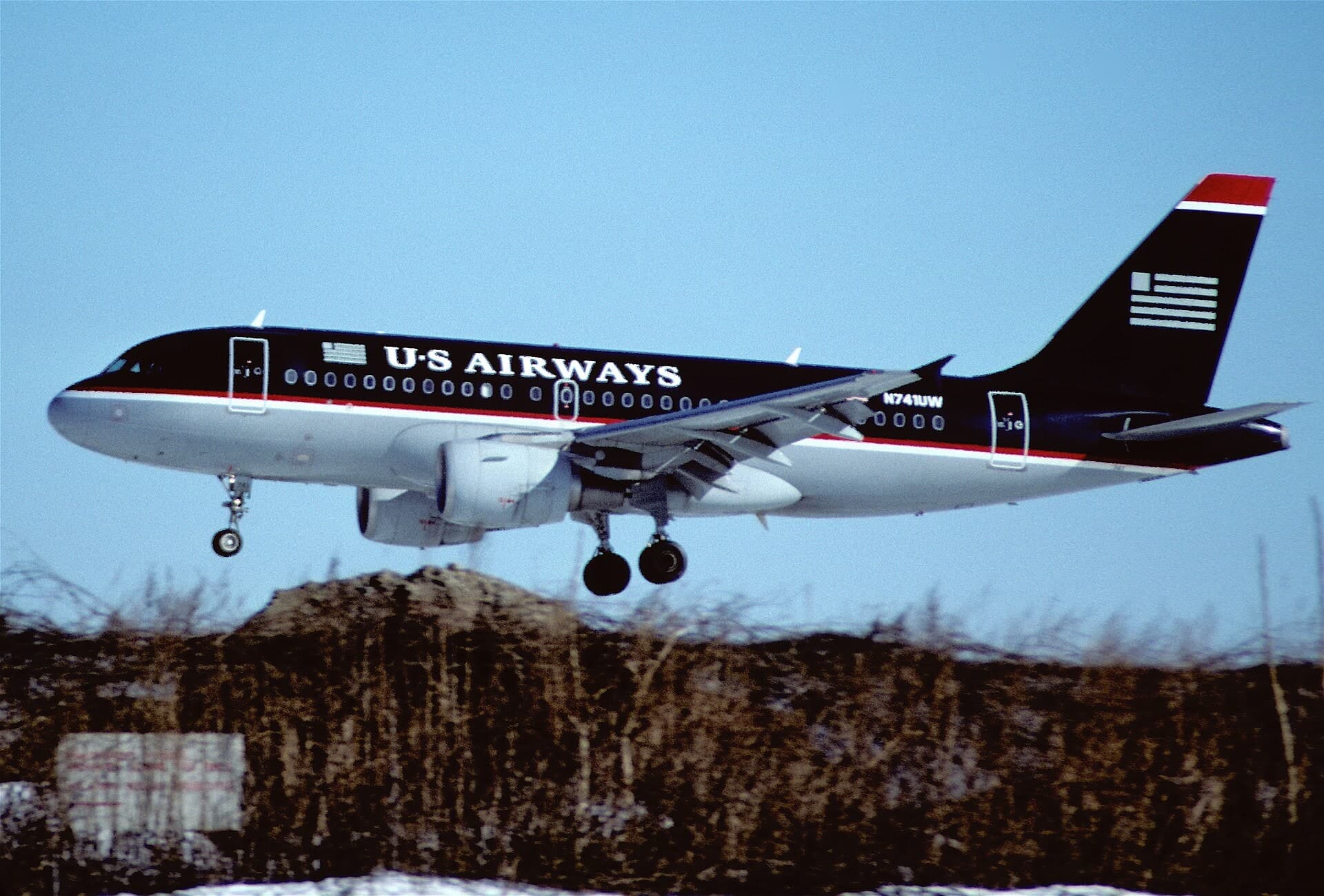 N741UW — Airbus