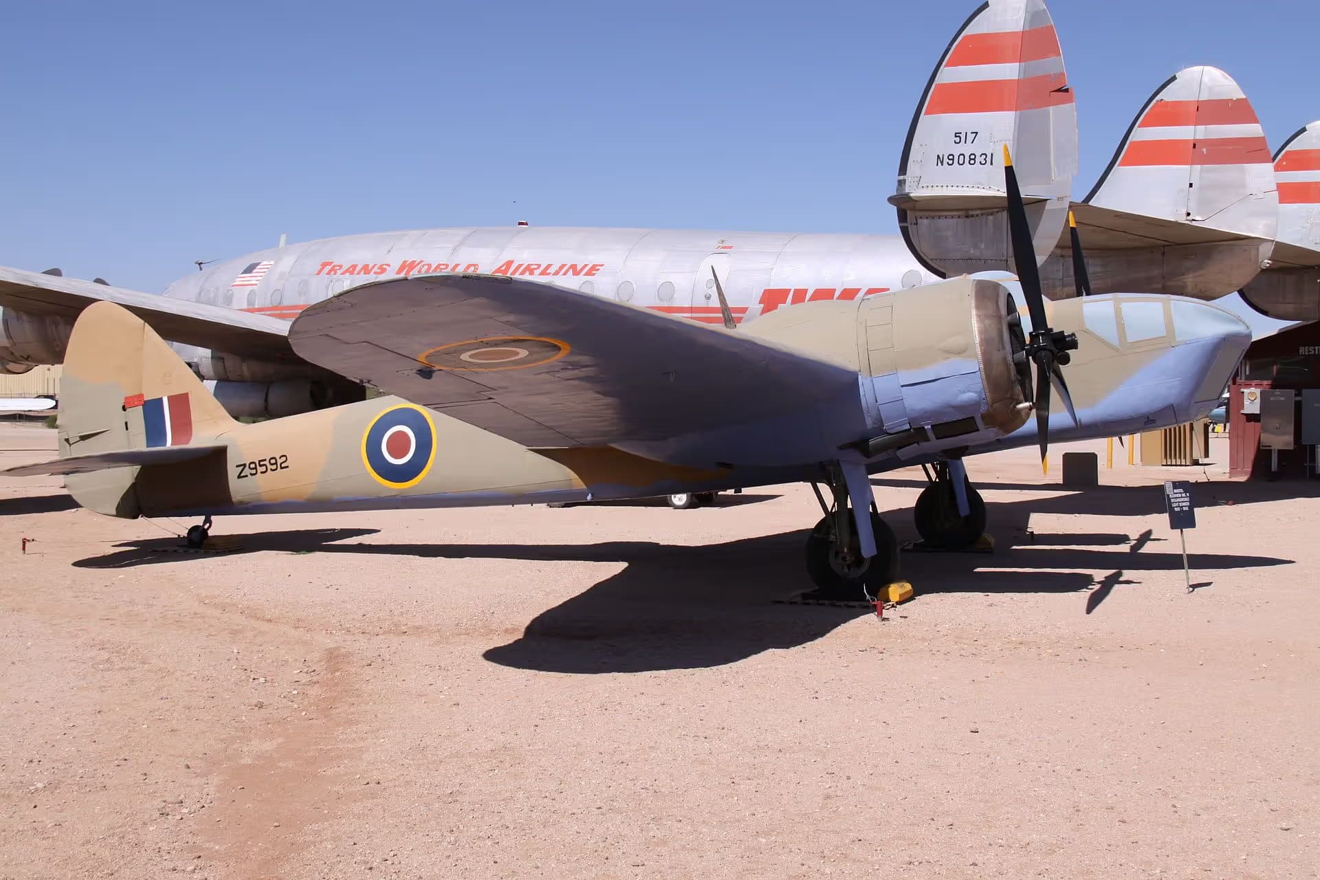 Unidentified — Single-engine aircraft