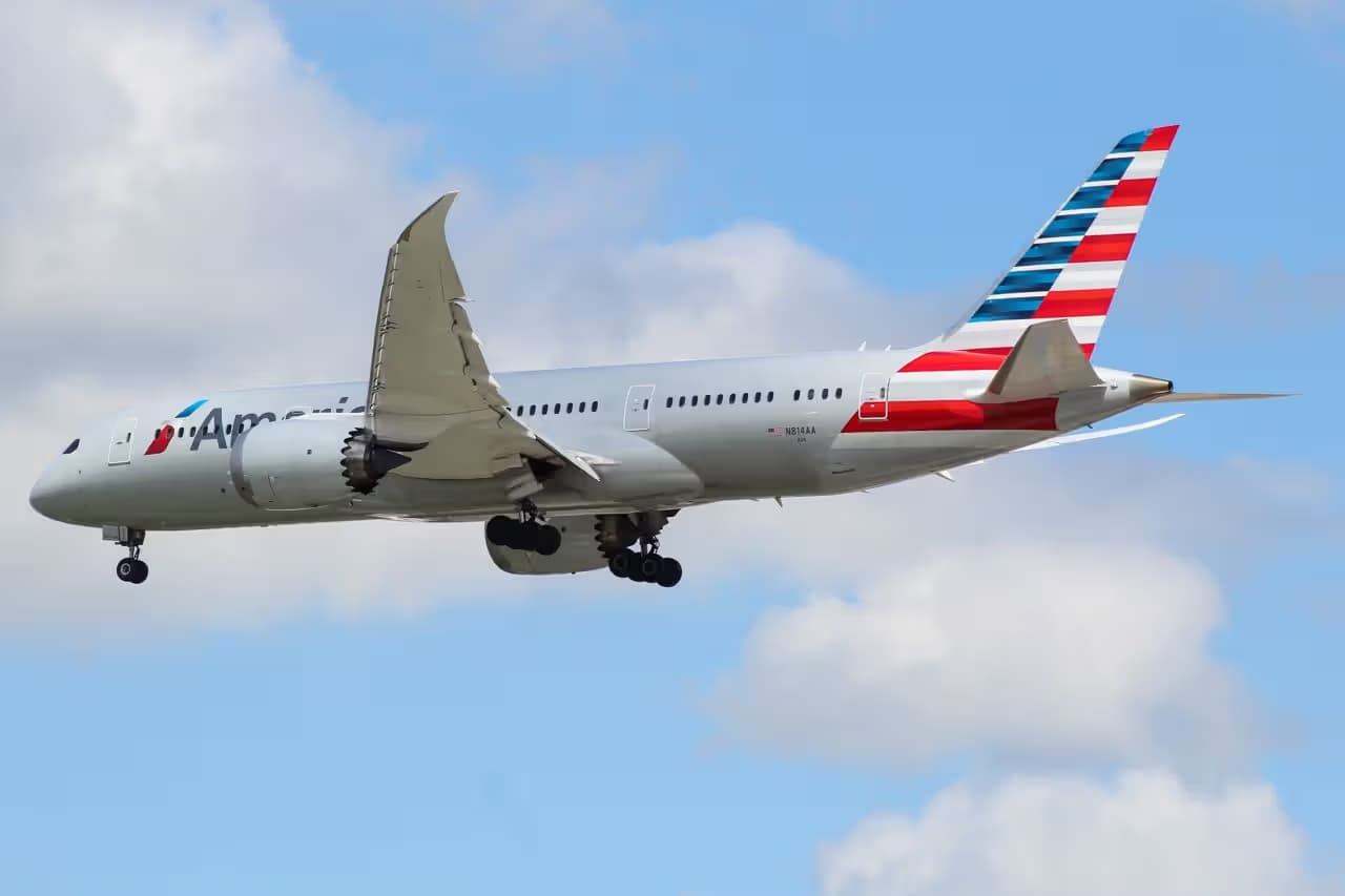 N814AA — Boeing