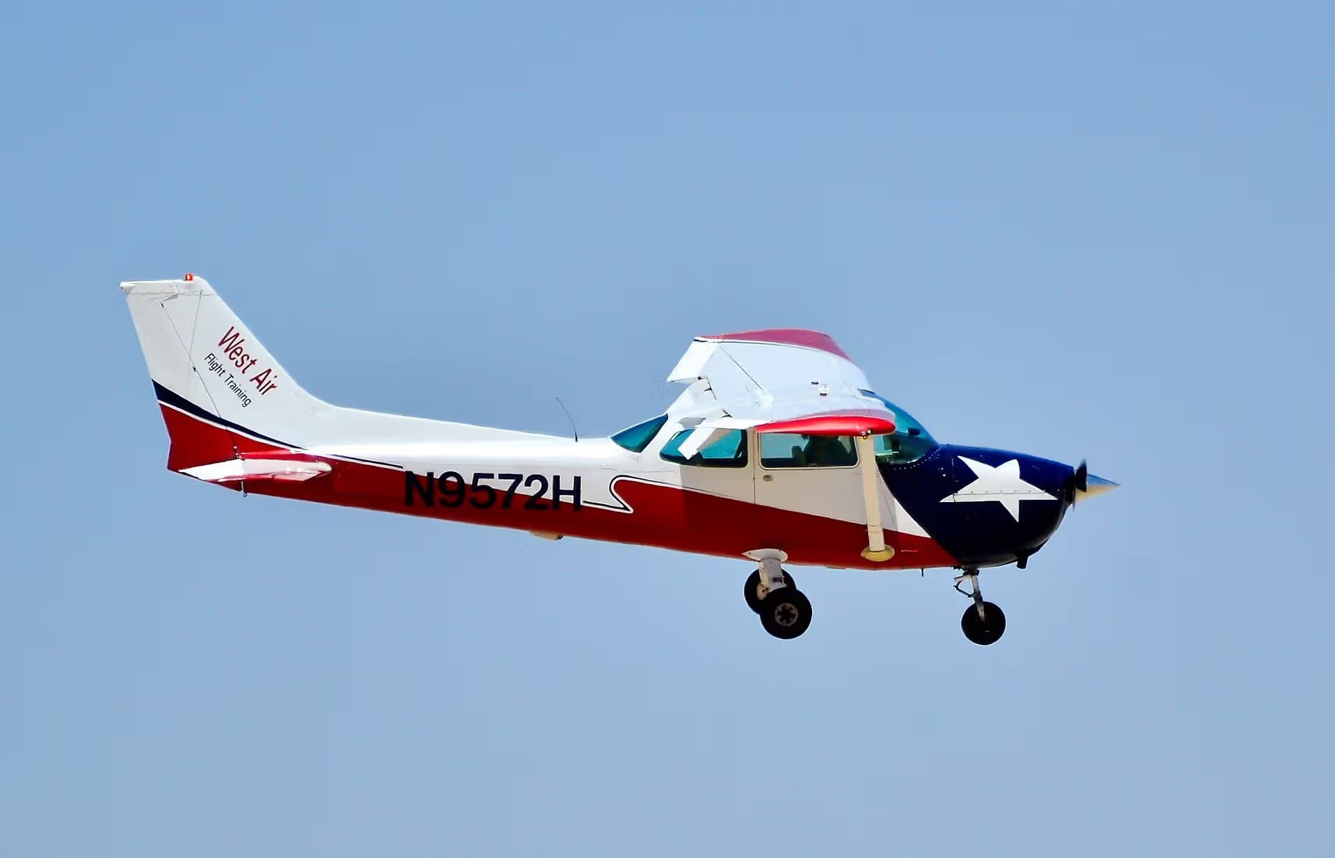 N9572H — Single-engine aircraft