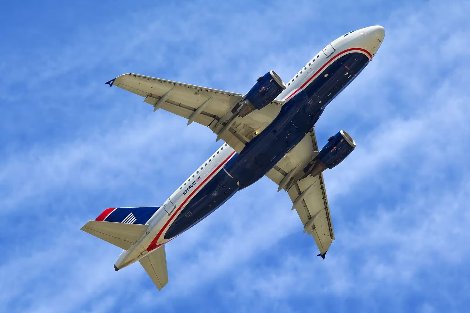 N754UW — Aircraft