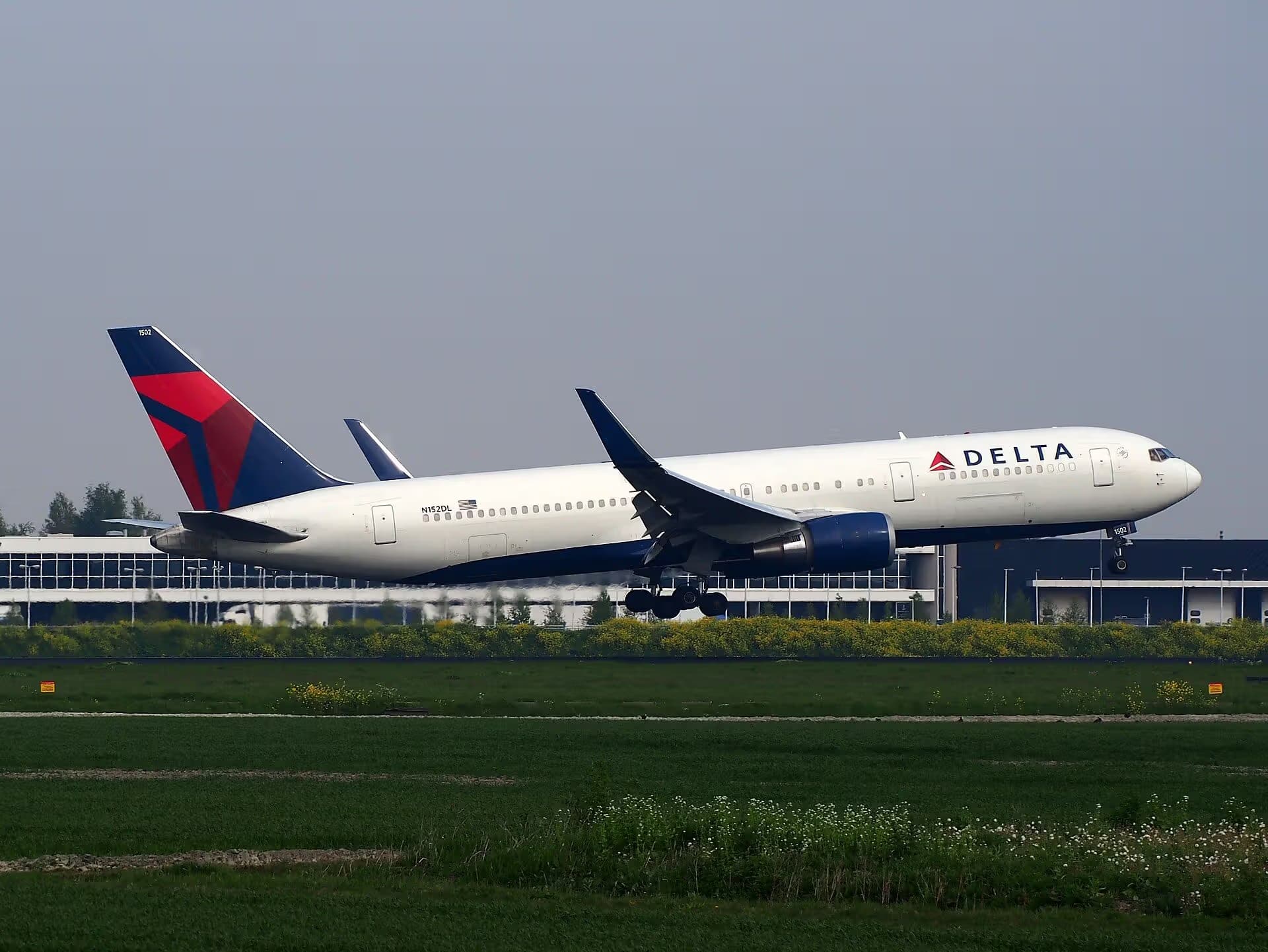 N152DL — Boeing