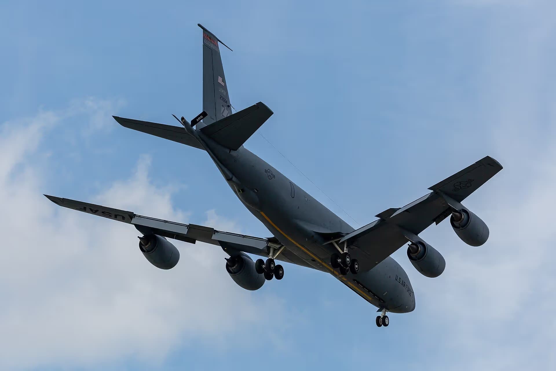 Unidentified — Boeing